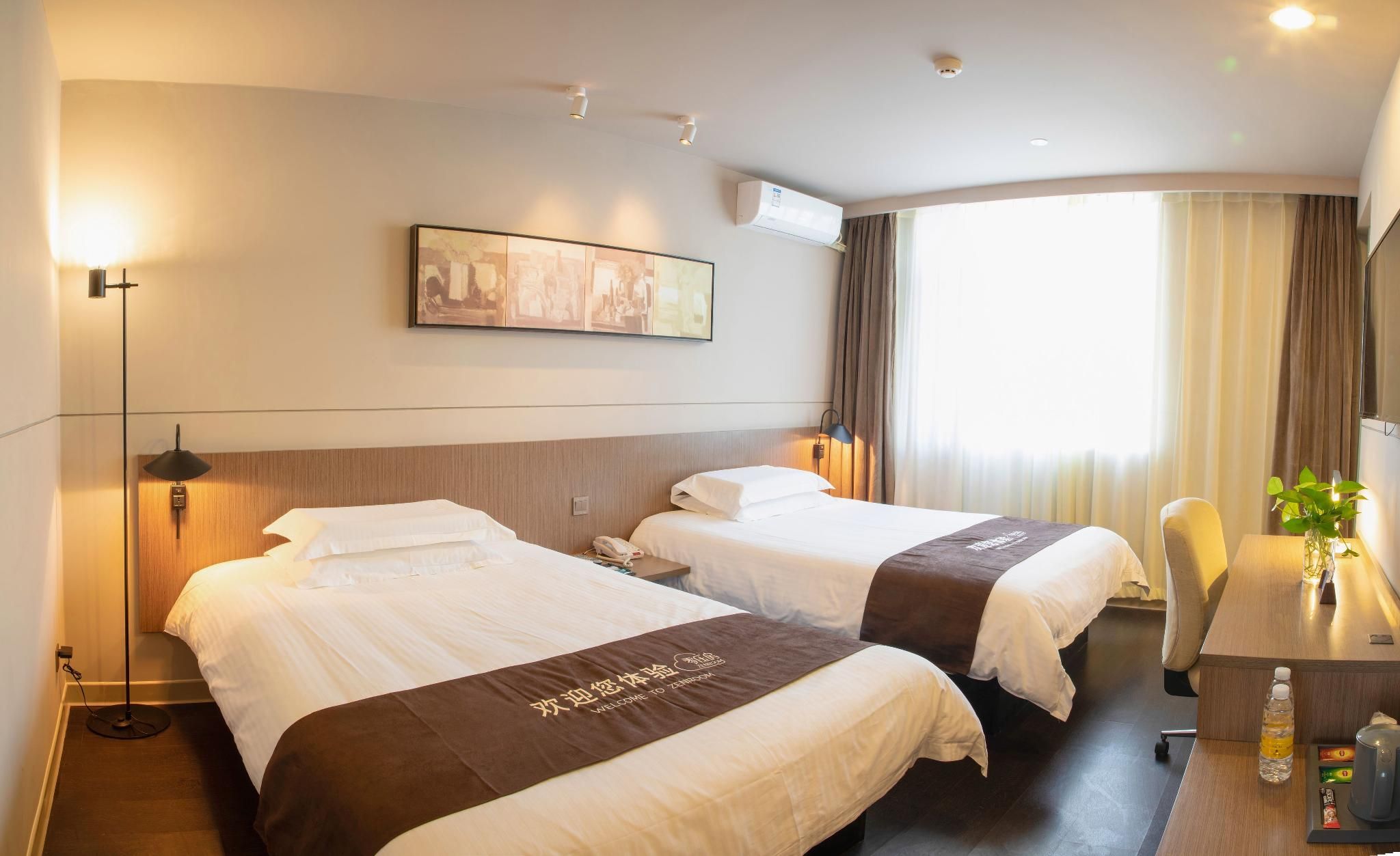 WH - Superior Twin, Zero Pressure