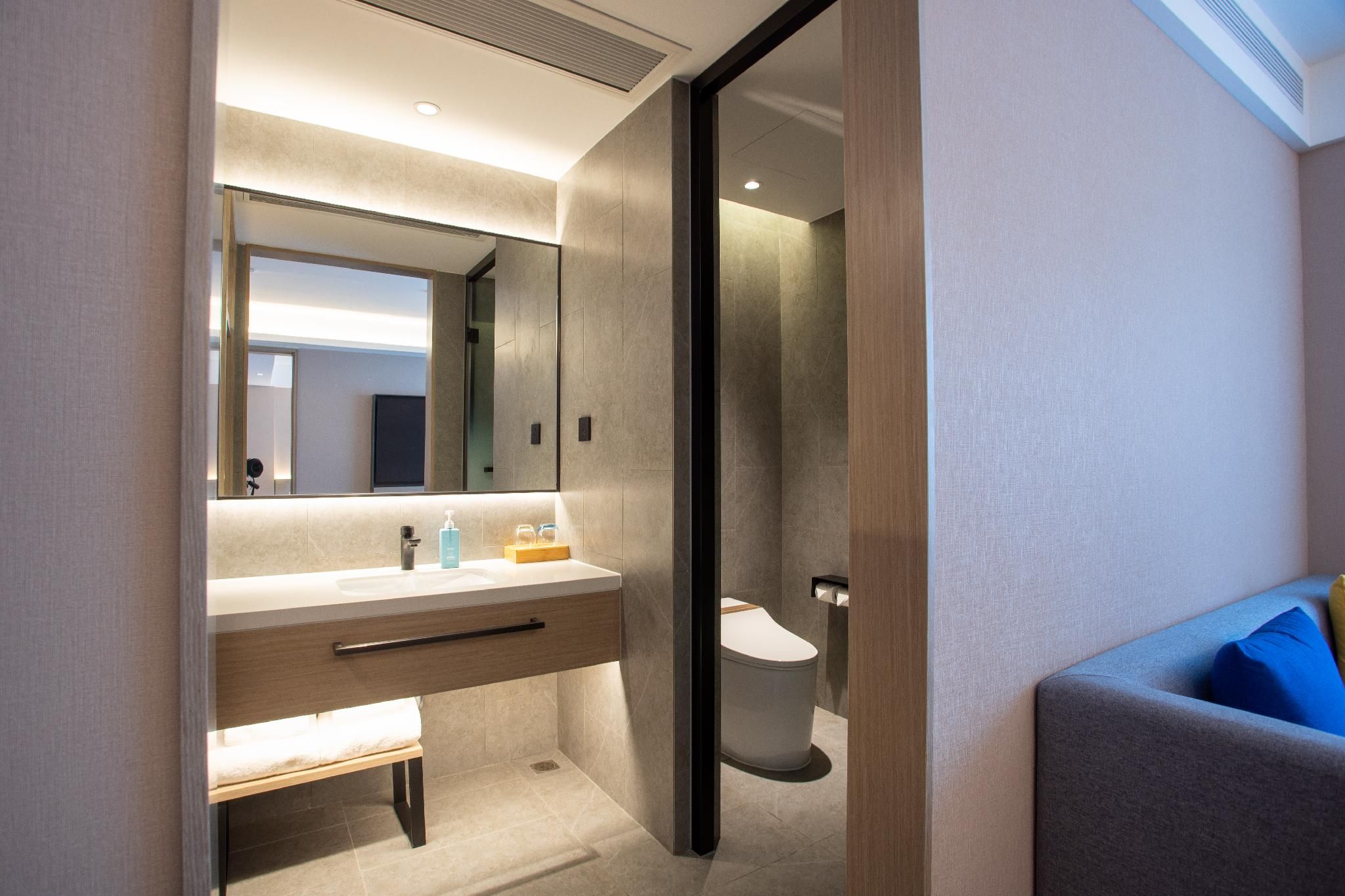 Marsden Luxury Suite