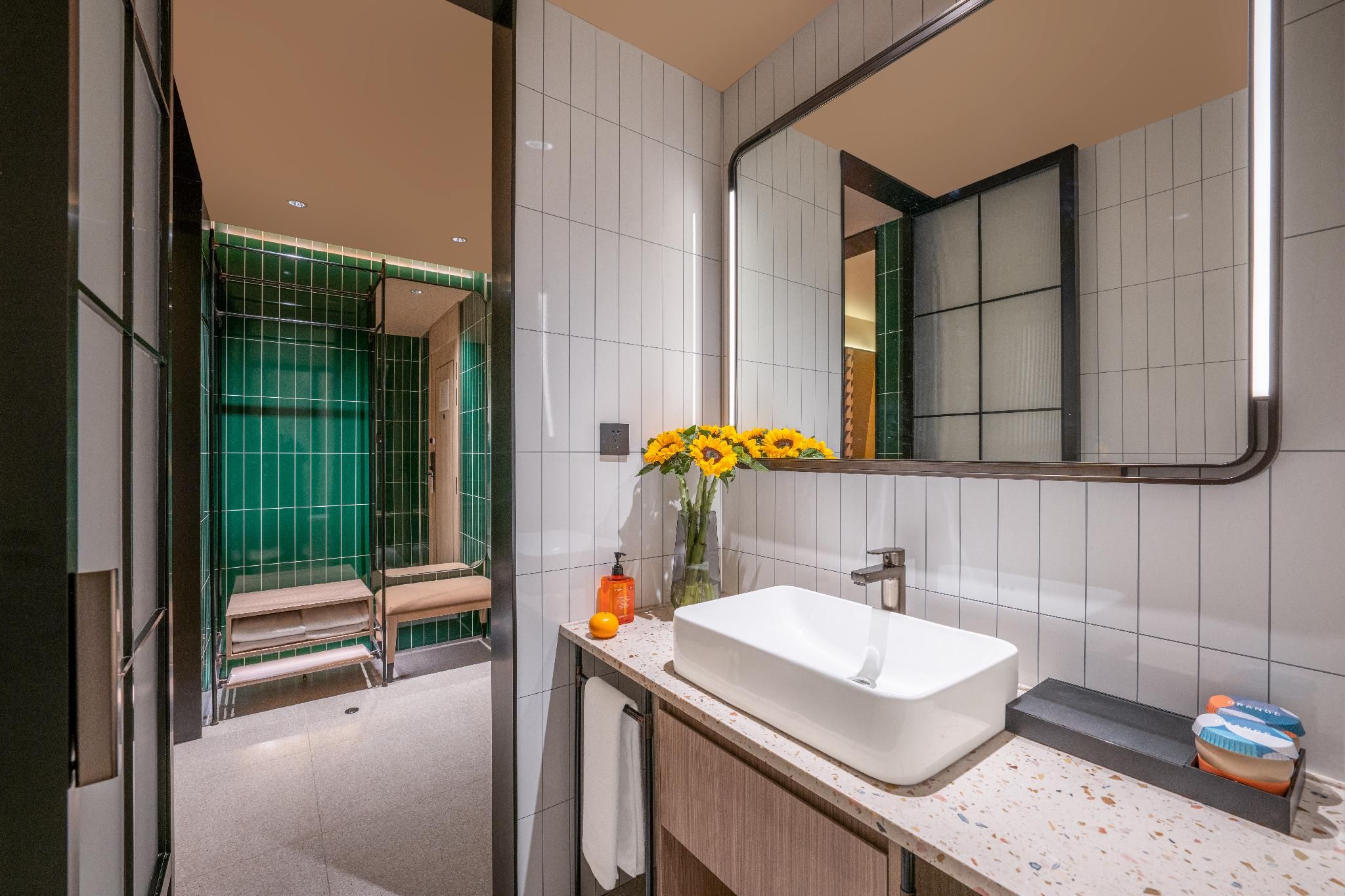 Huazhu - California Sunshine Eexcutive 1 Bed Room