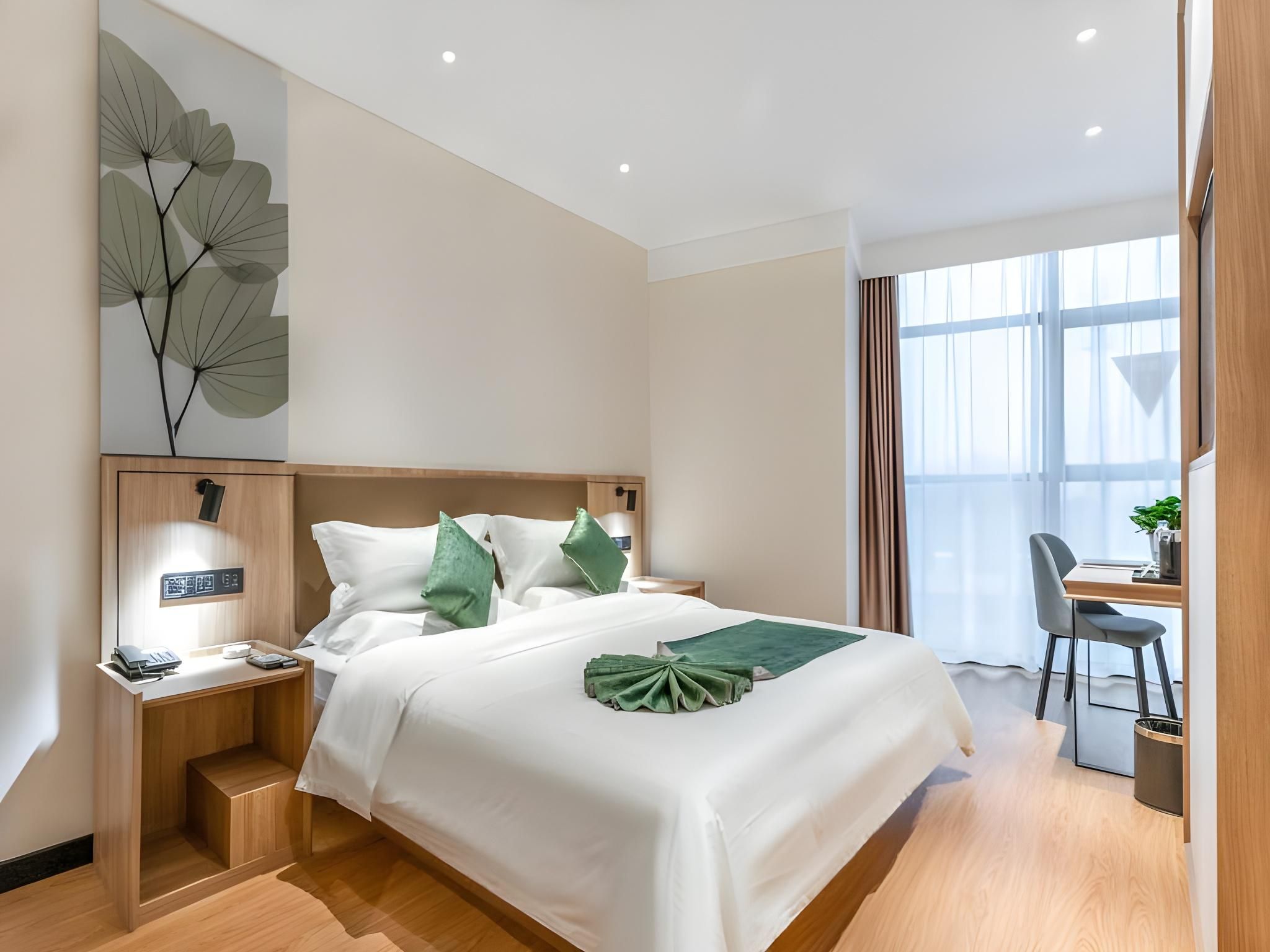 Green Tree Inn Gansu Tianshui Gangu County Railway Station Business Queen