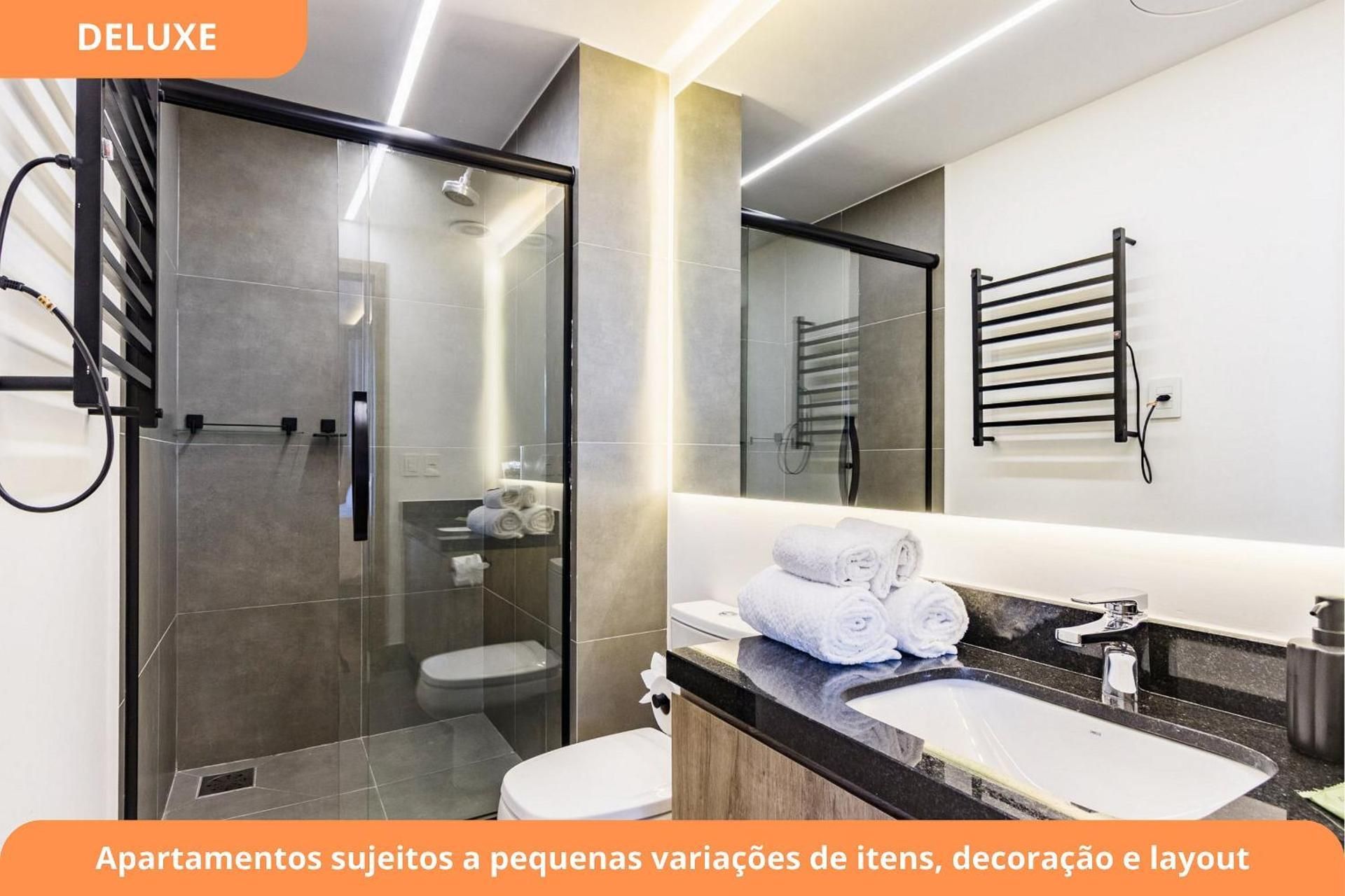 DELUXE APARTMENT
