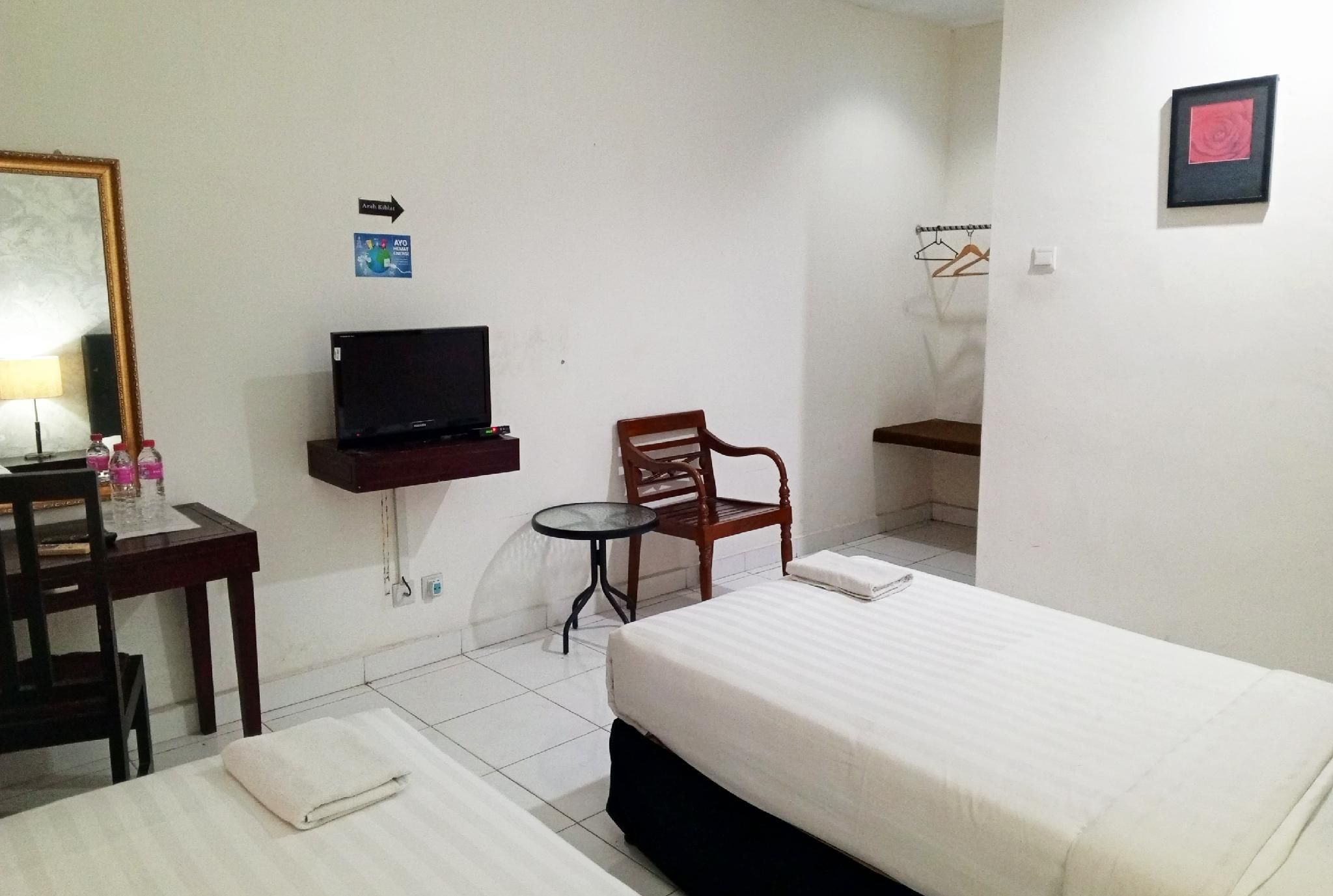 The Garden Hotel Superior Twin 2