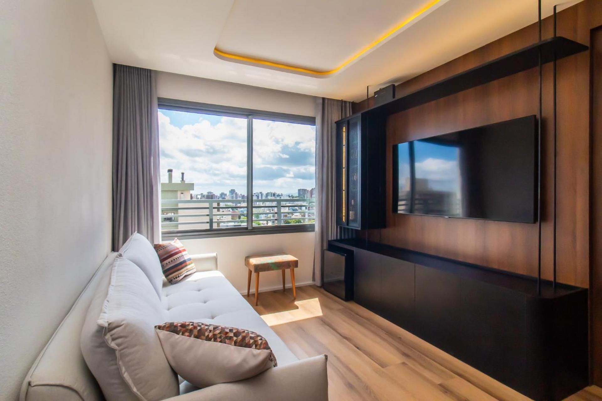 Deluxe One-Bedroom Apartment with City View
