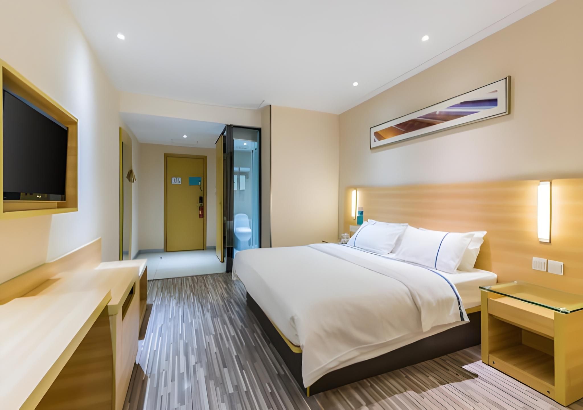 Business Queen Room