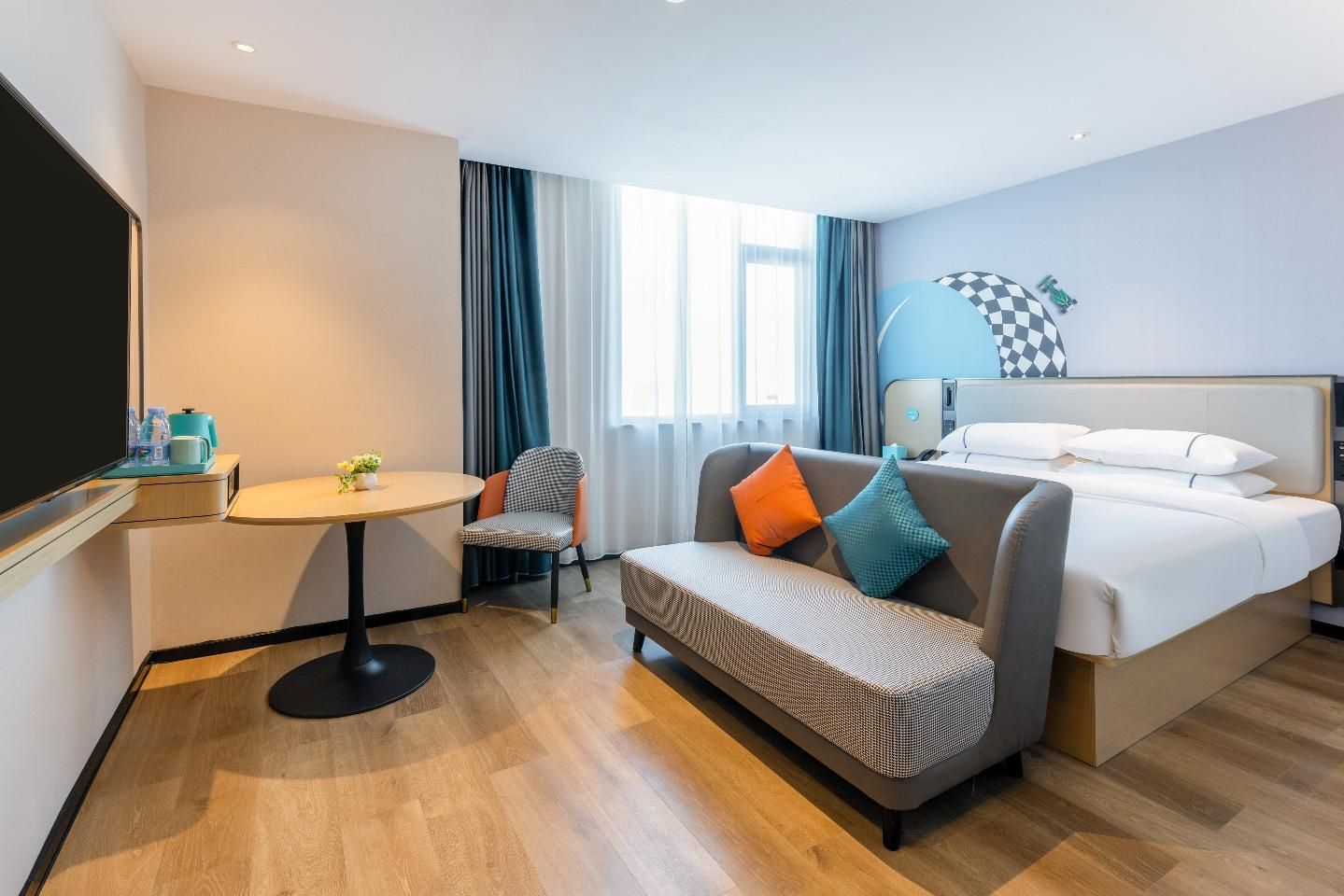 Dossen - Room With River View