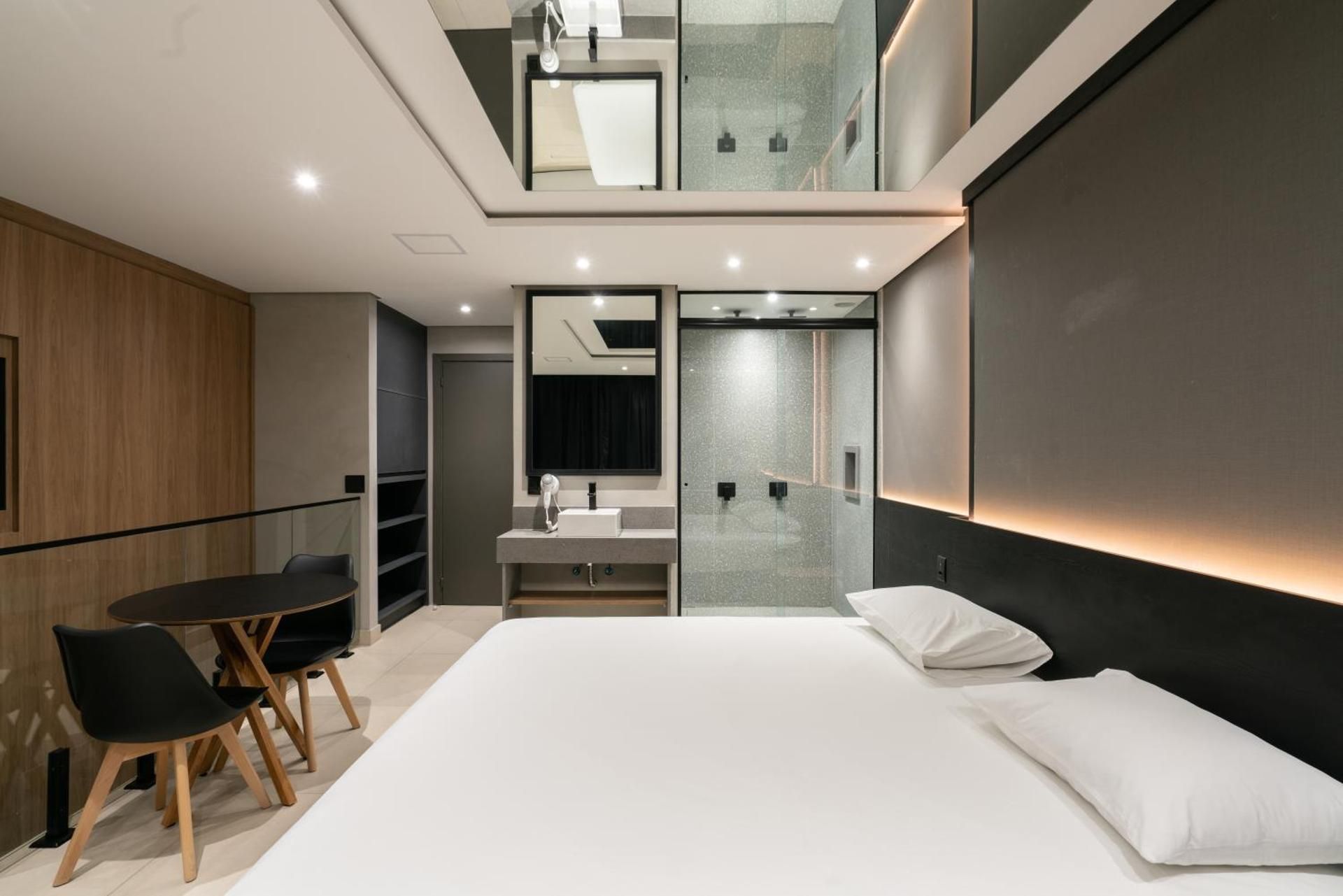 Suite with Spa Bath