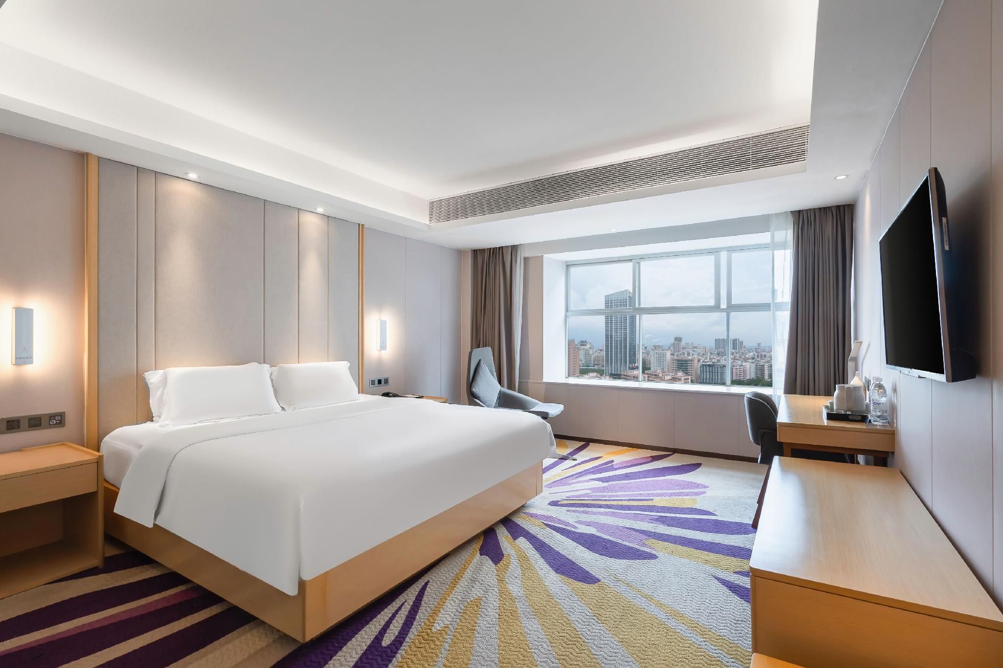 Lavande Hotel Maoming High-speed Railway Station  Xinfu Road WH - Business Twin