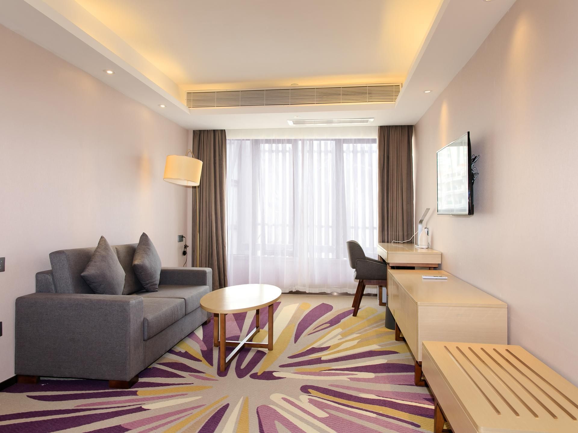 WH - Business Suite Bed Room
