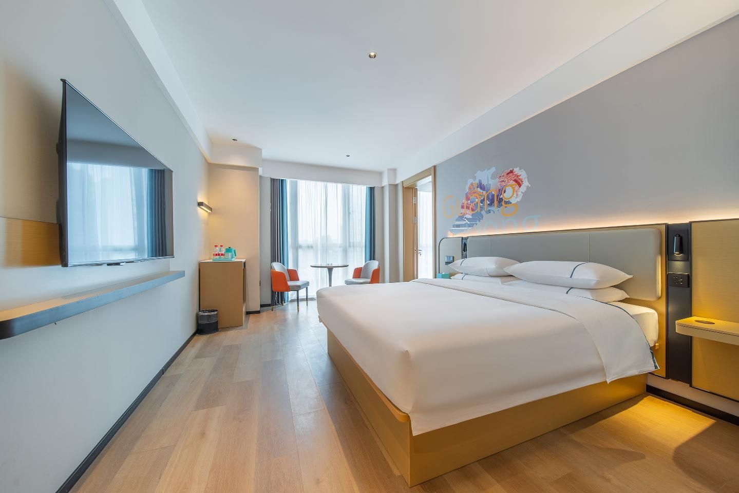 Dossen - Deluxe Family Room