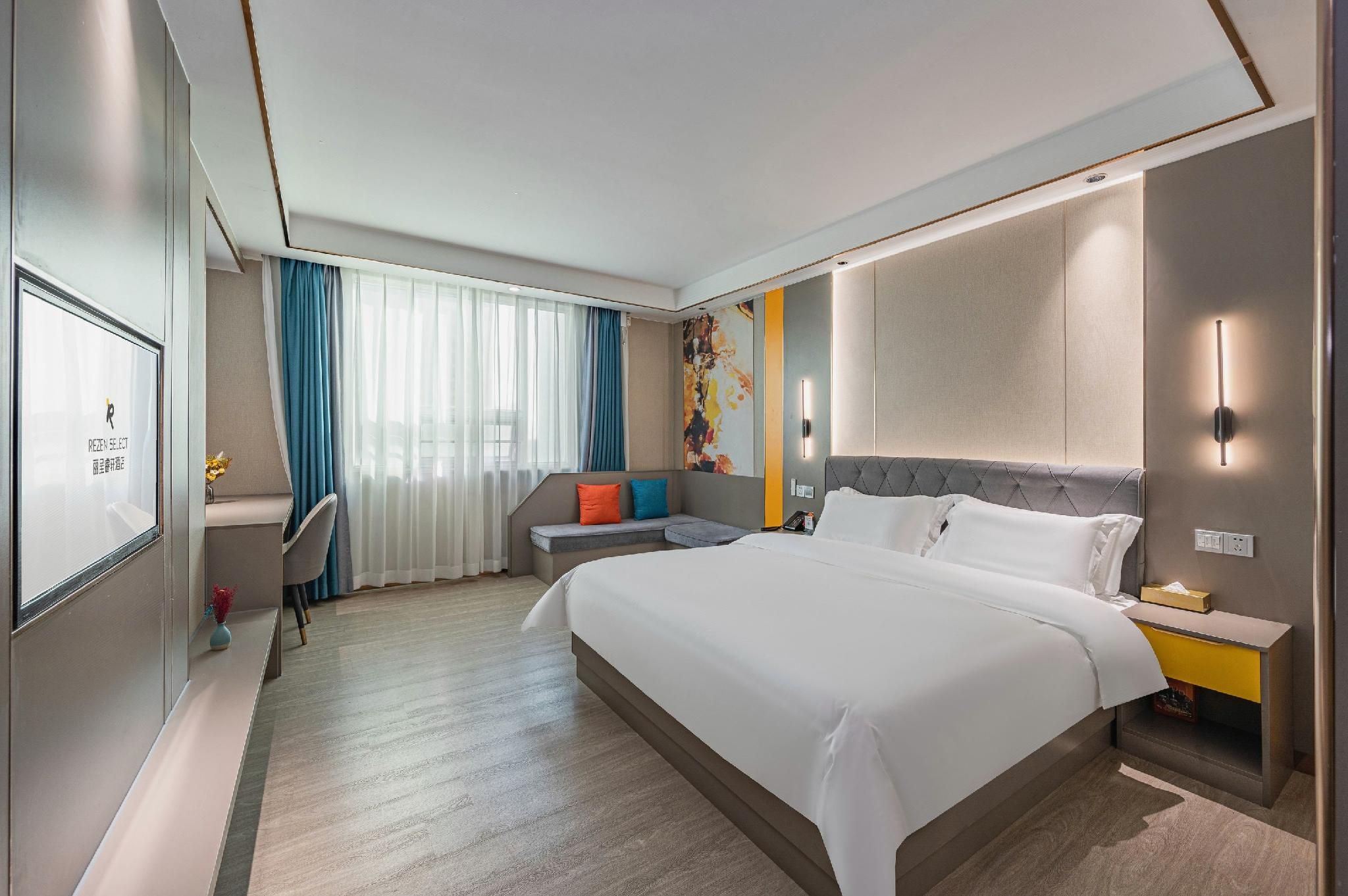 Rezen - Deluxe 1 Bed Room