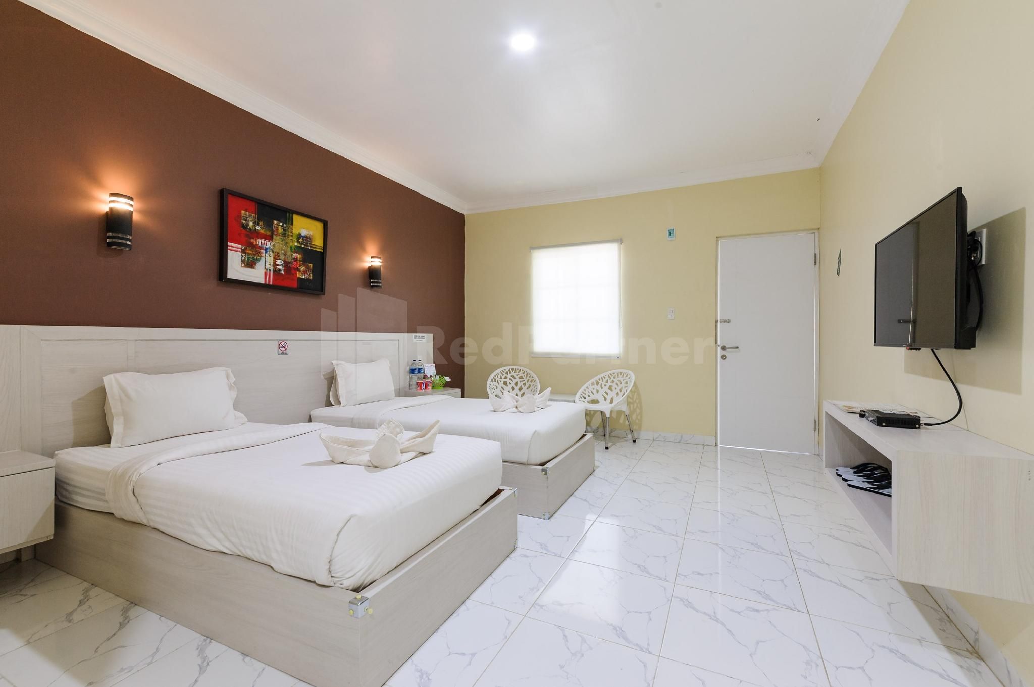 Deluxe Twin Room