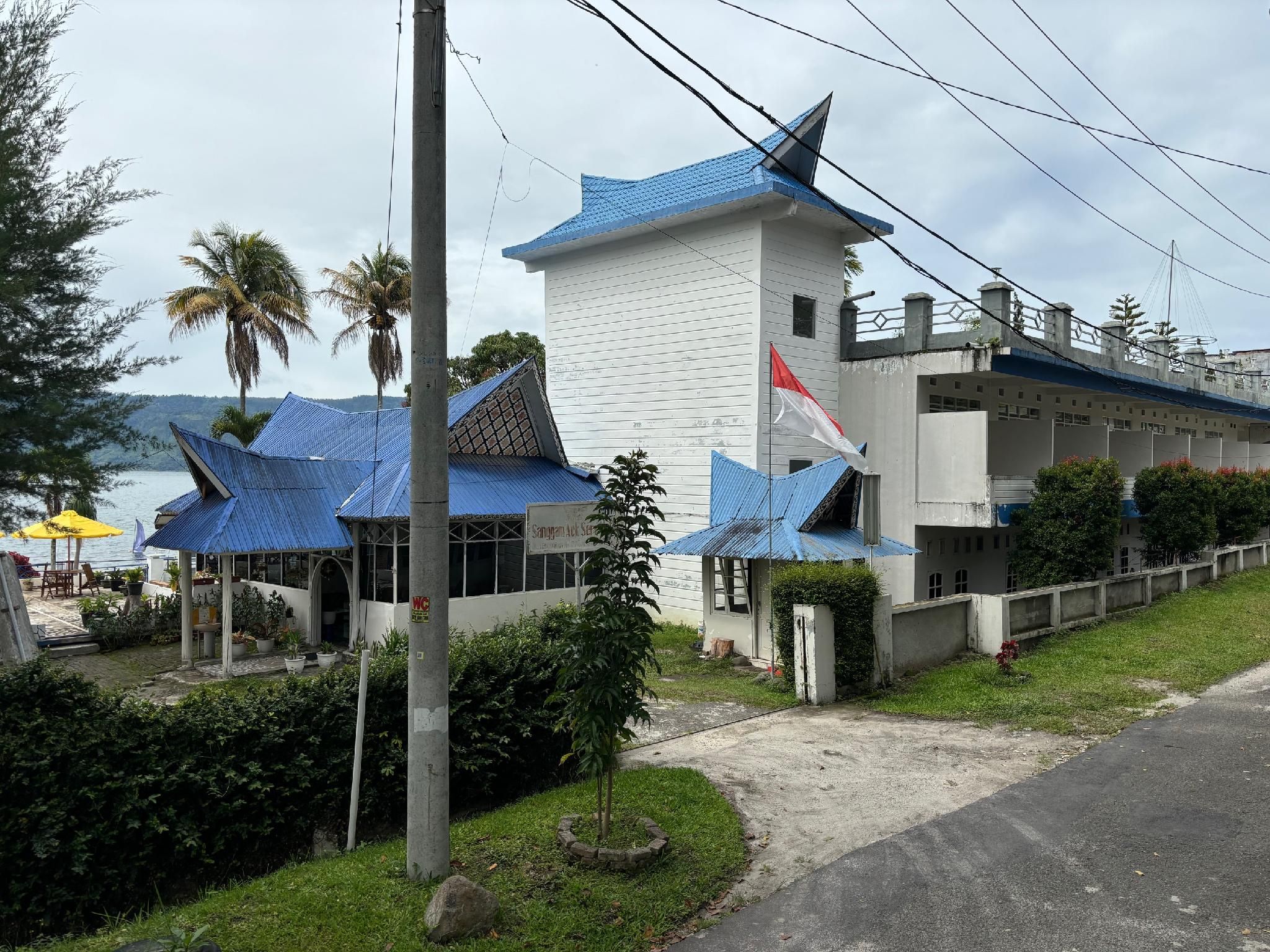 Sanggam Aek Sere Hotel