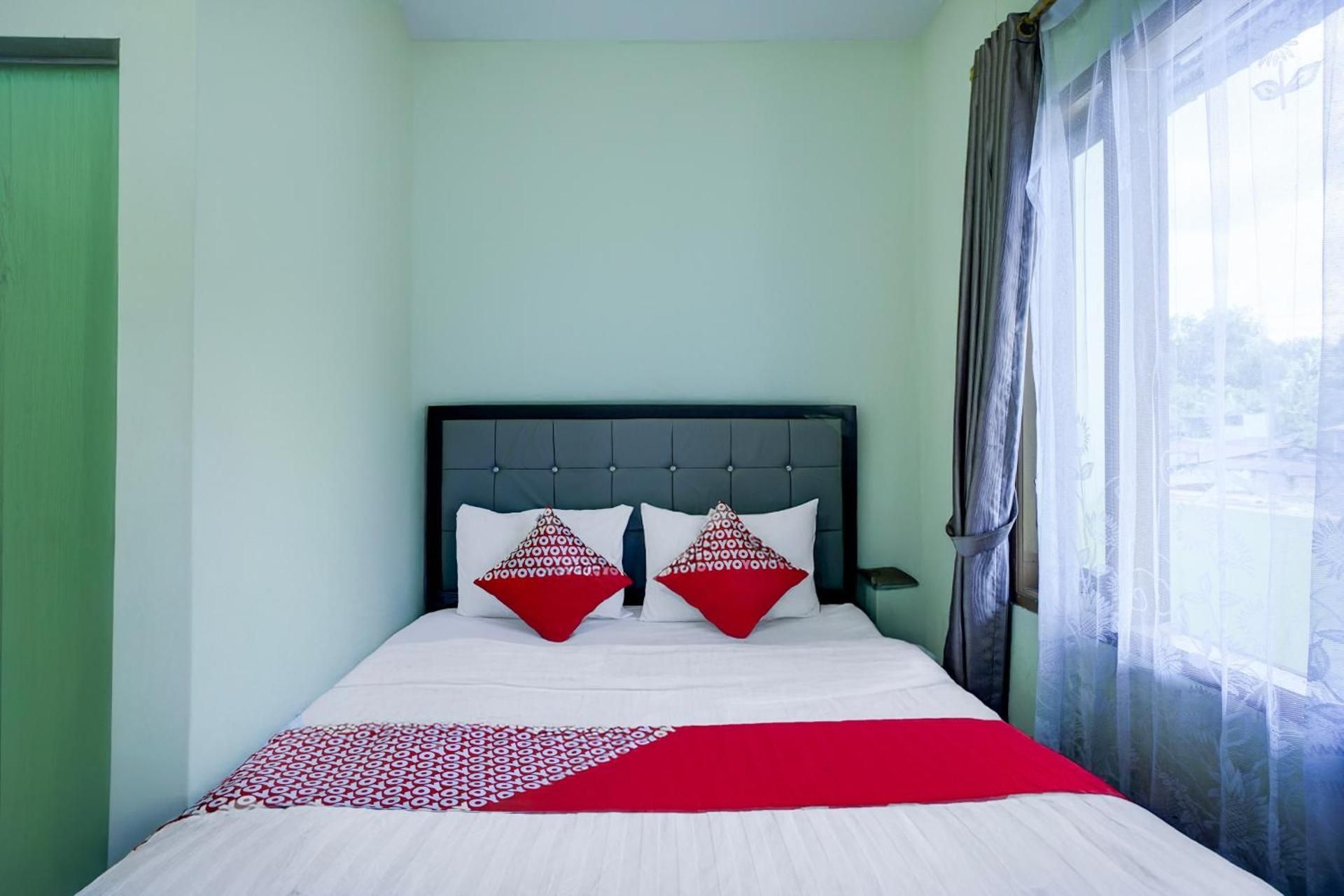 Hotel O Parapat Near Dermaga Ajibata Formerly Pudan Residence 2 Deluxe Double Room 2