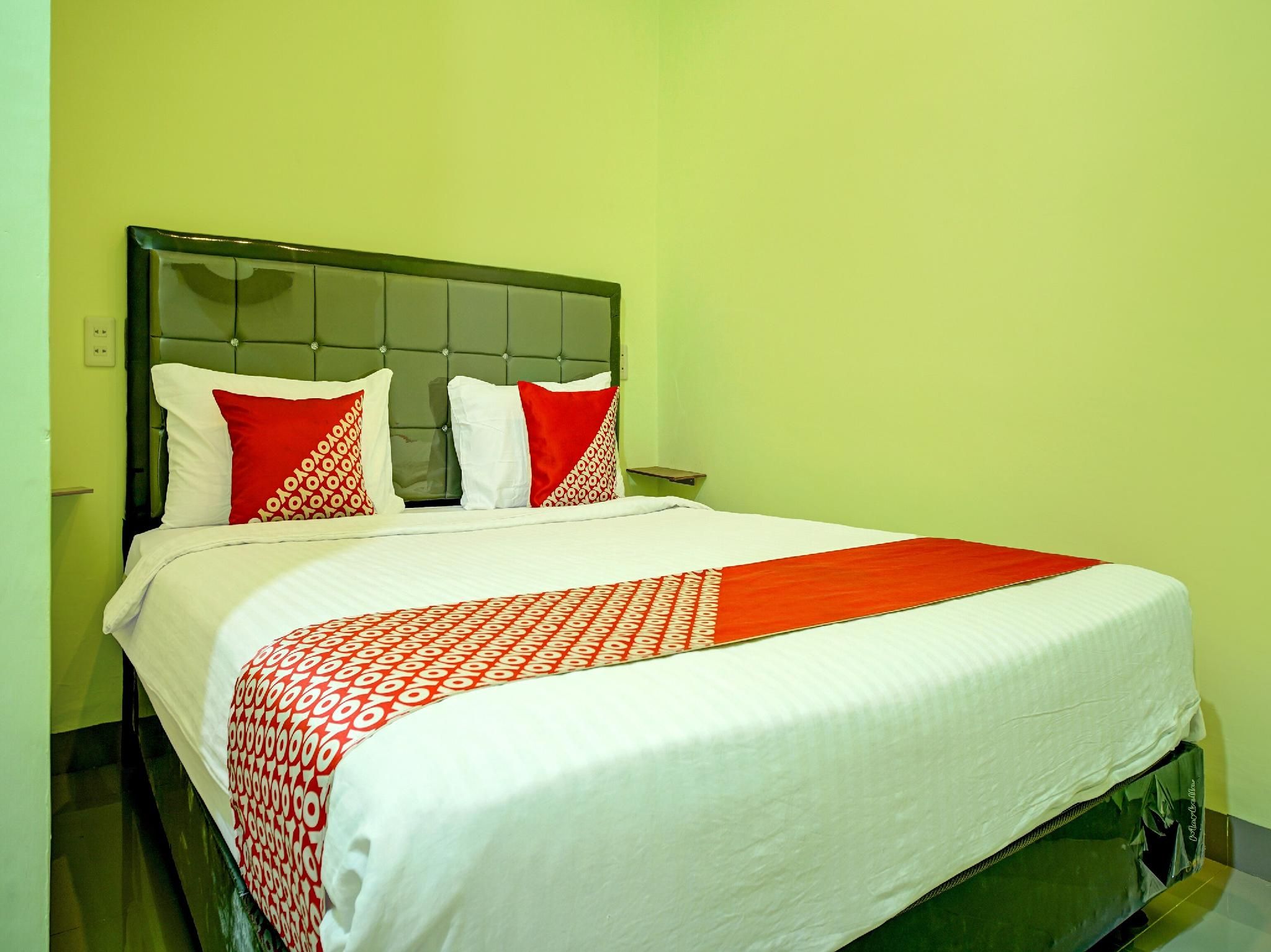 Hotel O Parapat Near Dermaga Ajibata Formerly Pudan Residence 2 Standard Double 2