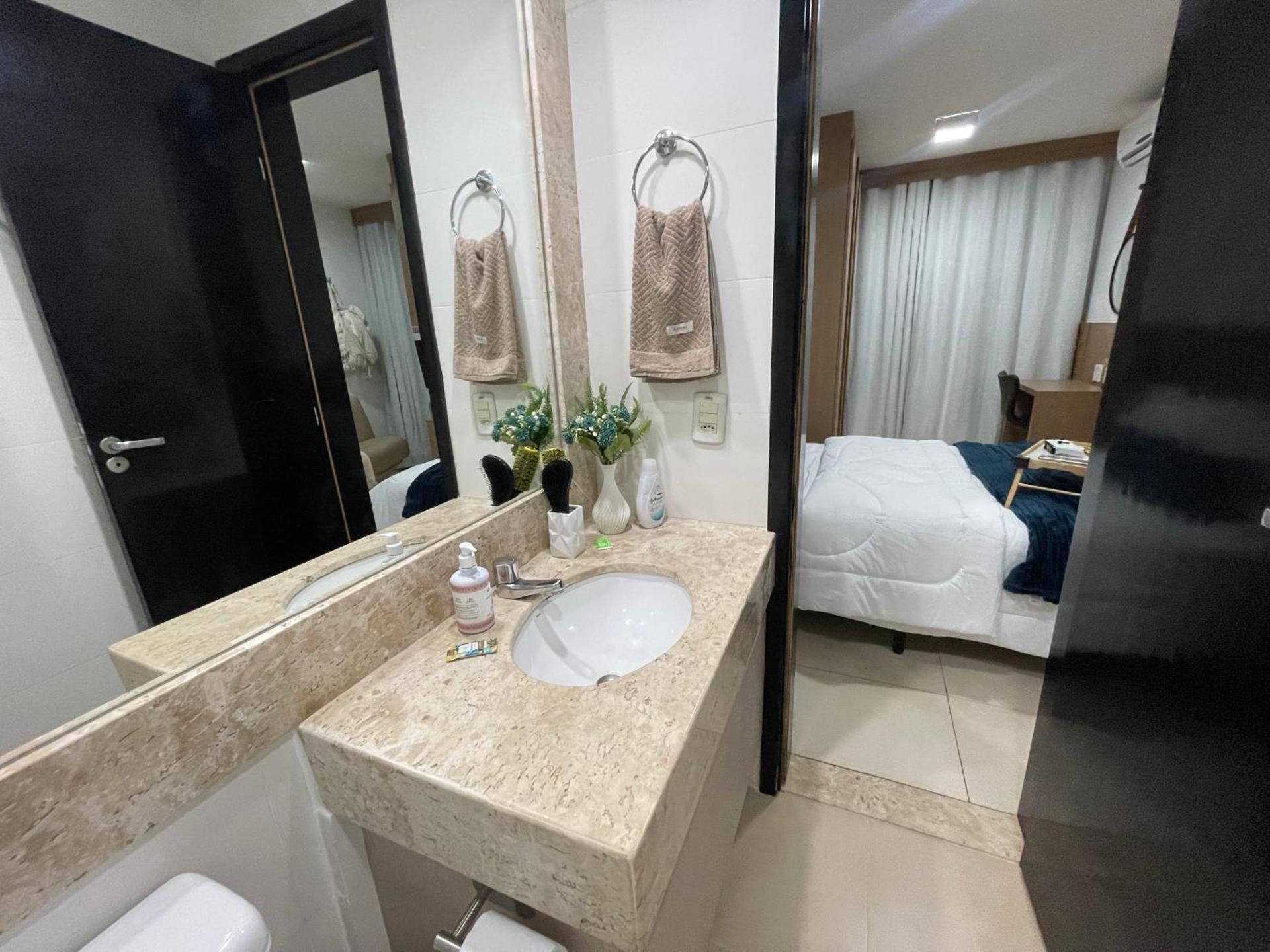 Studio Apartment with Balcony
