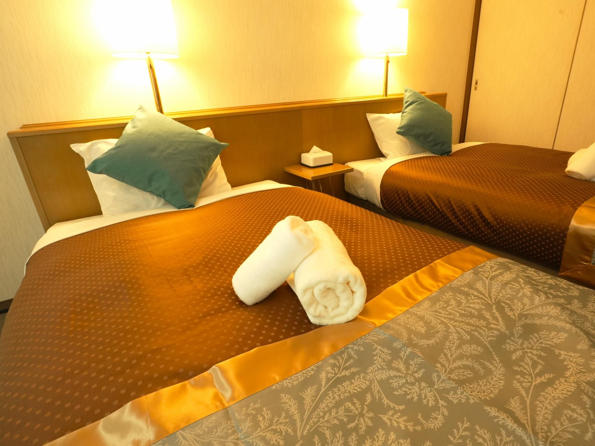 Twin Room - Smoking 1