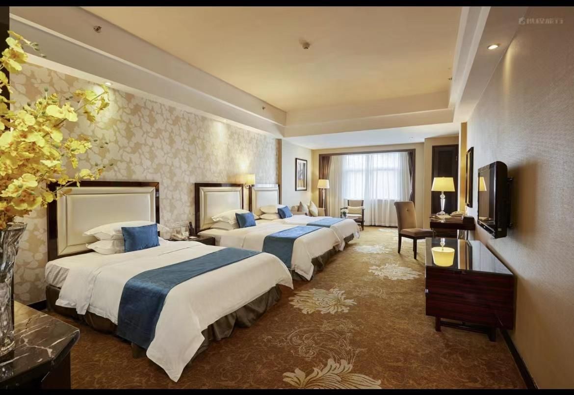 Scenery Triple Room