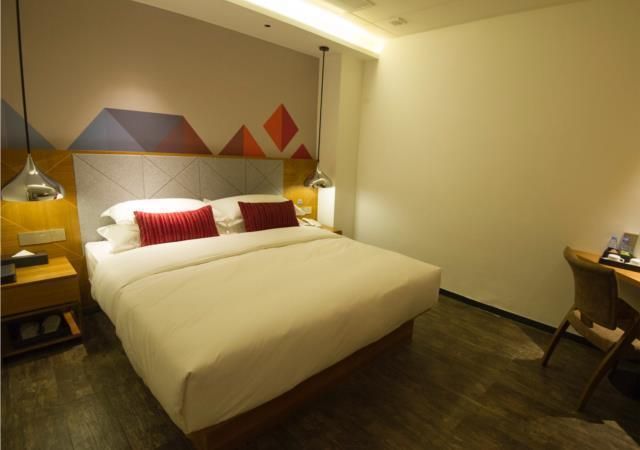 Dossen - Standard Bed Room