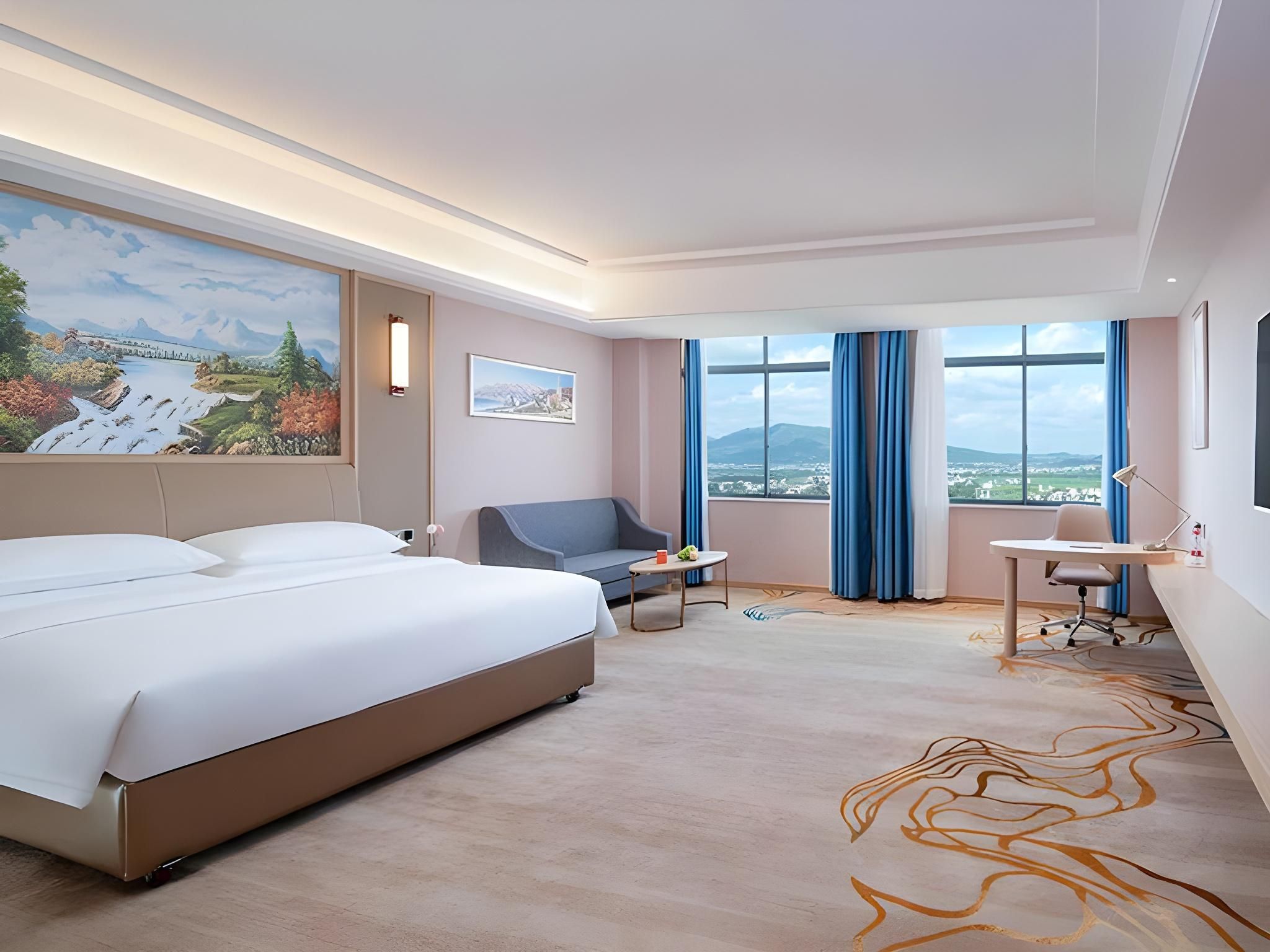 Vienna - 1 Bed Room with View