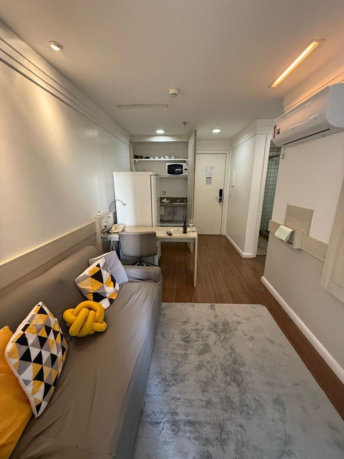 Superior One-Bedroom Apartment with Balcony