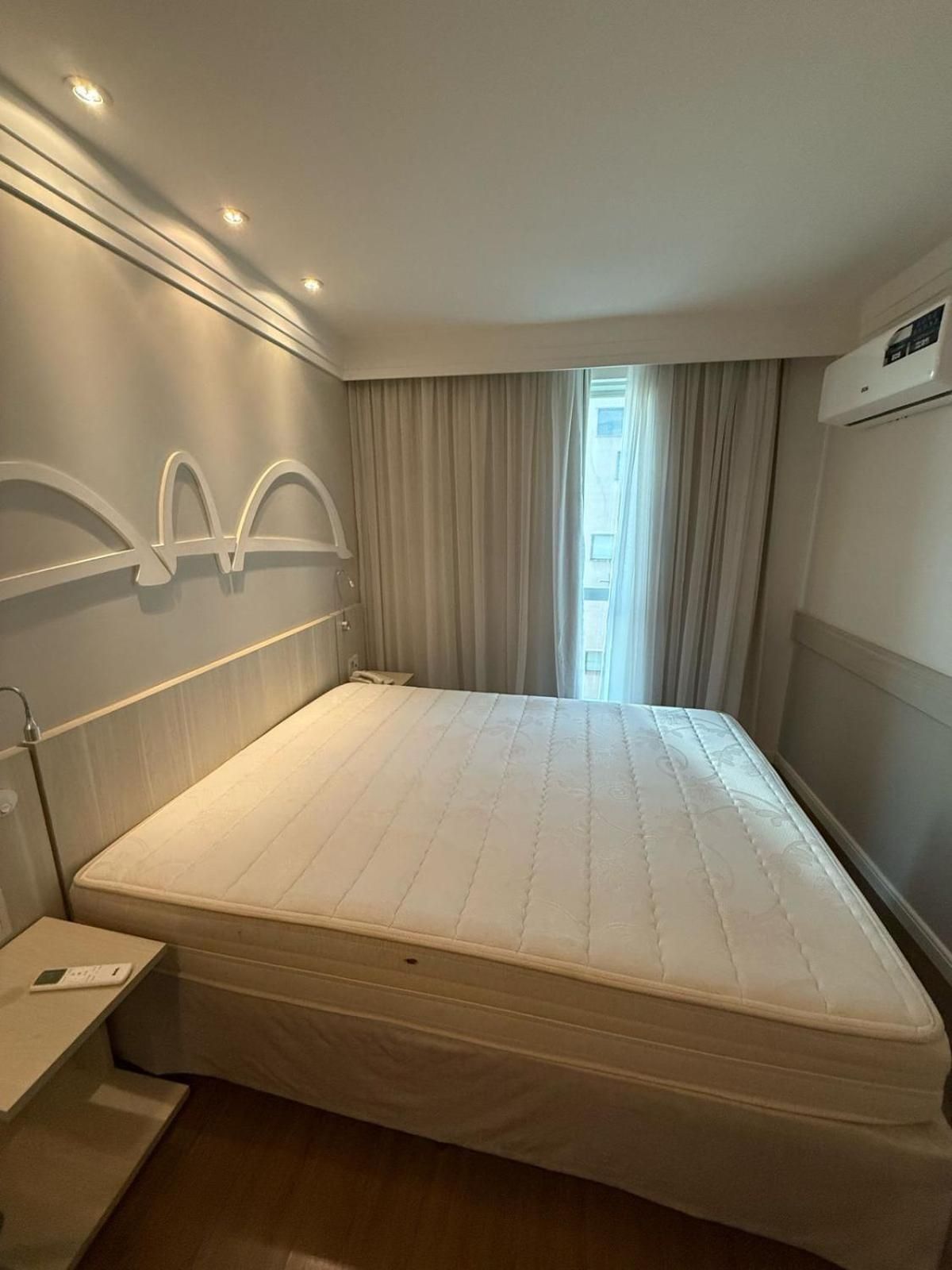 Superior One-Bedroom Apartment with Balcony