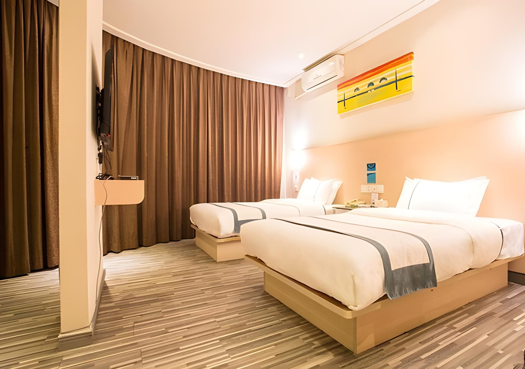 Dossen - Business Twin Room