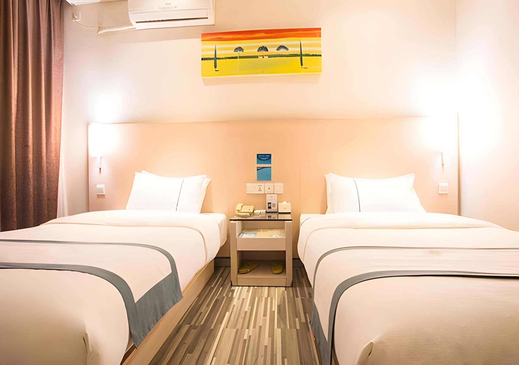 Dossen - Business Twin Room