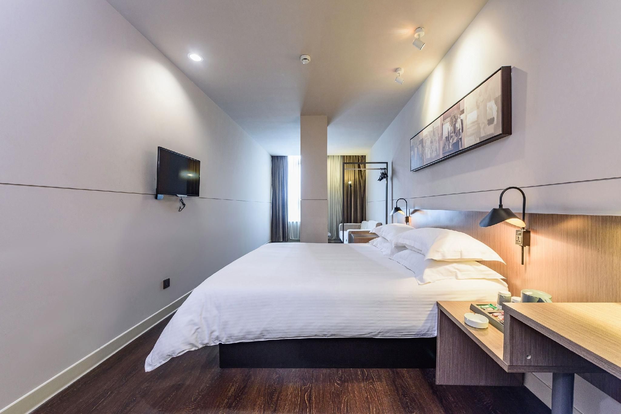WH - Standard Room