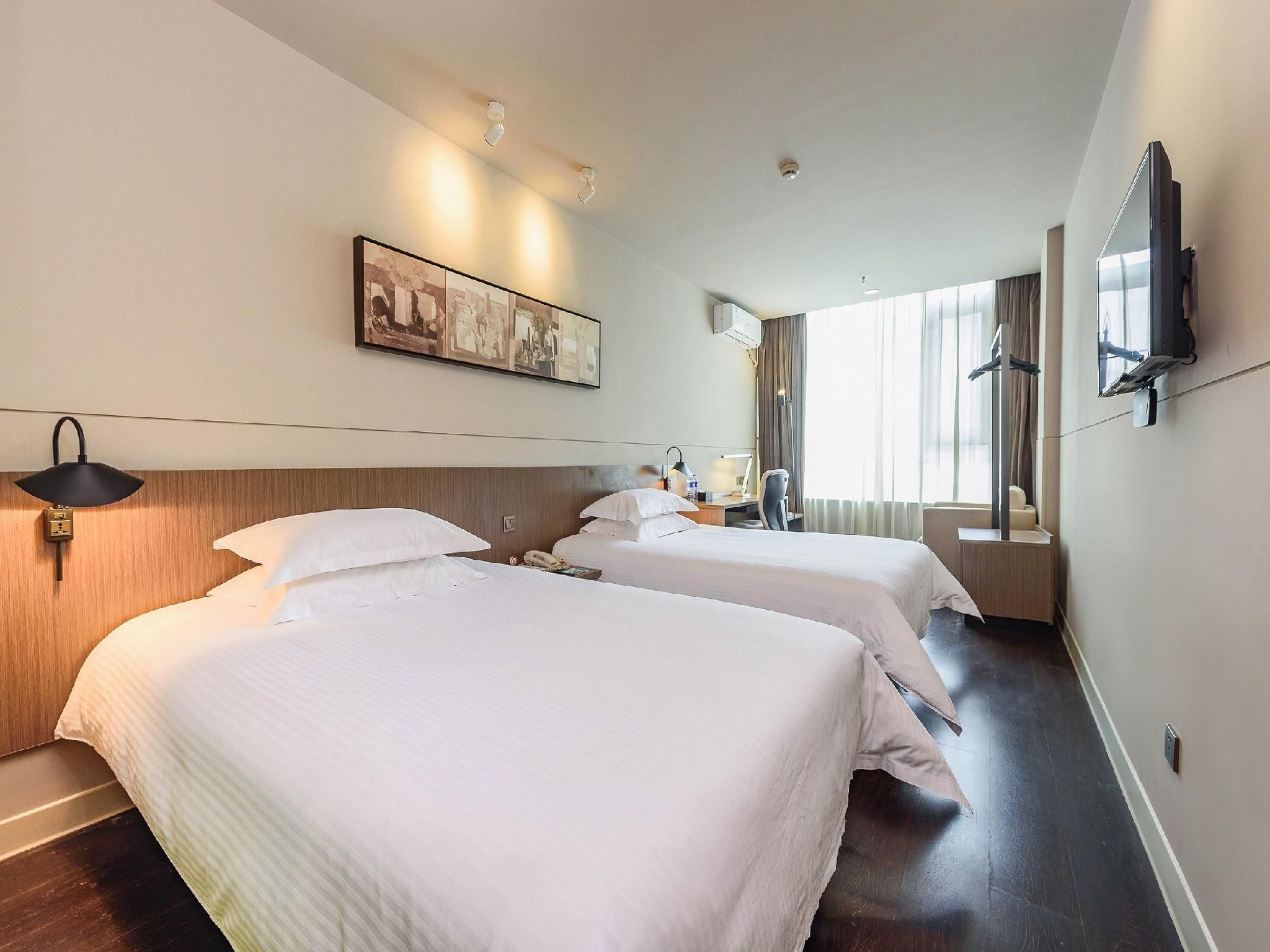 Twin Bed Standard Room
