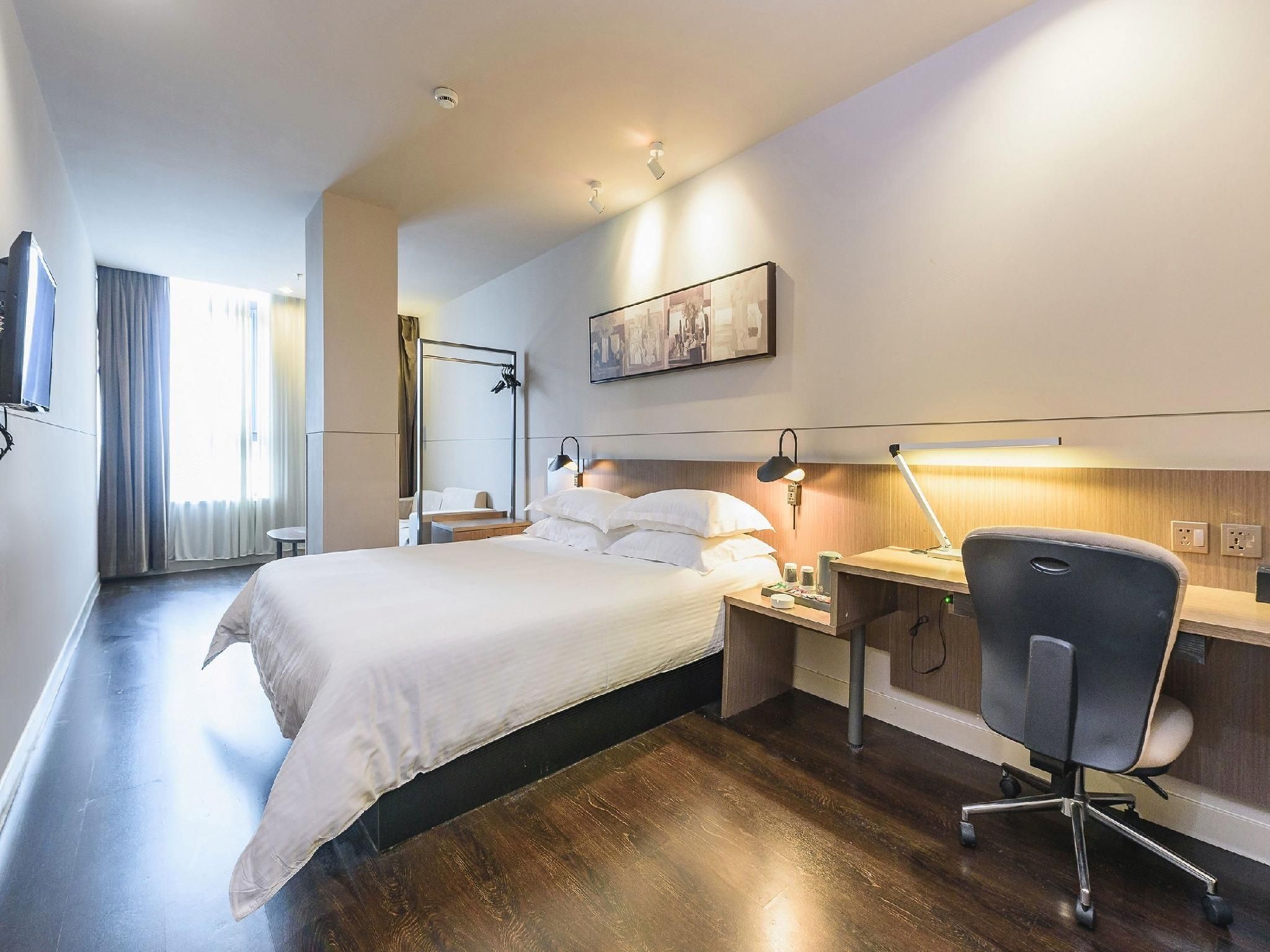 WH - Standard Room