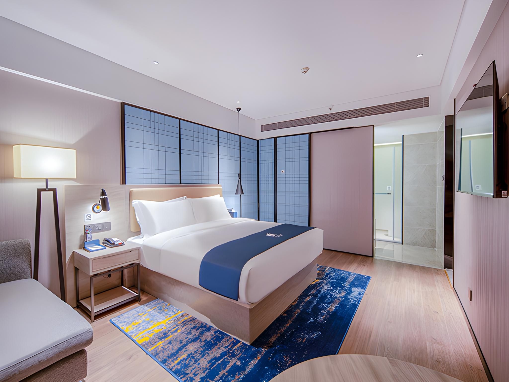 Dossen - Executive Suite