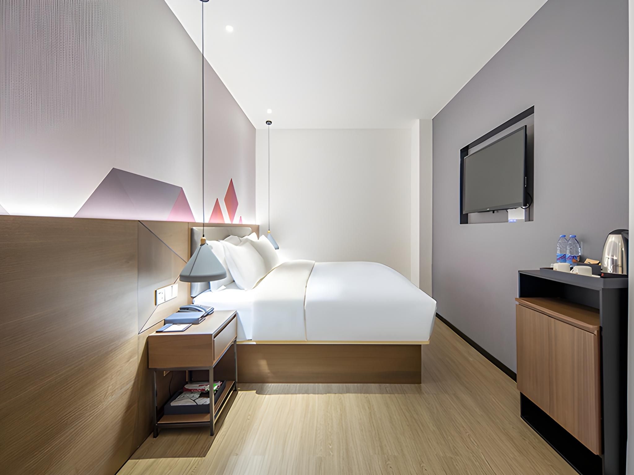 Dossen - Deluxe Bed Room