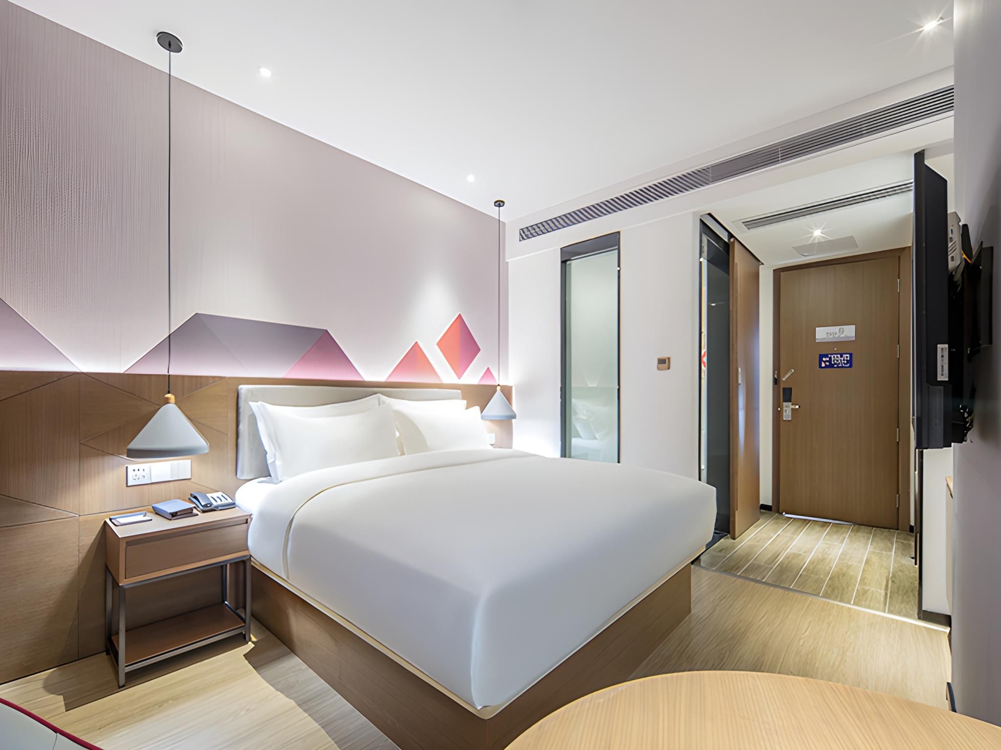 Dossen - Standard Bed Room