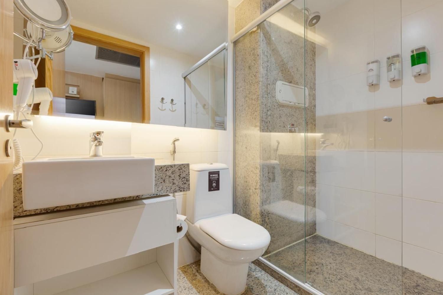 One-Bedroom Deluxe Apartment