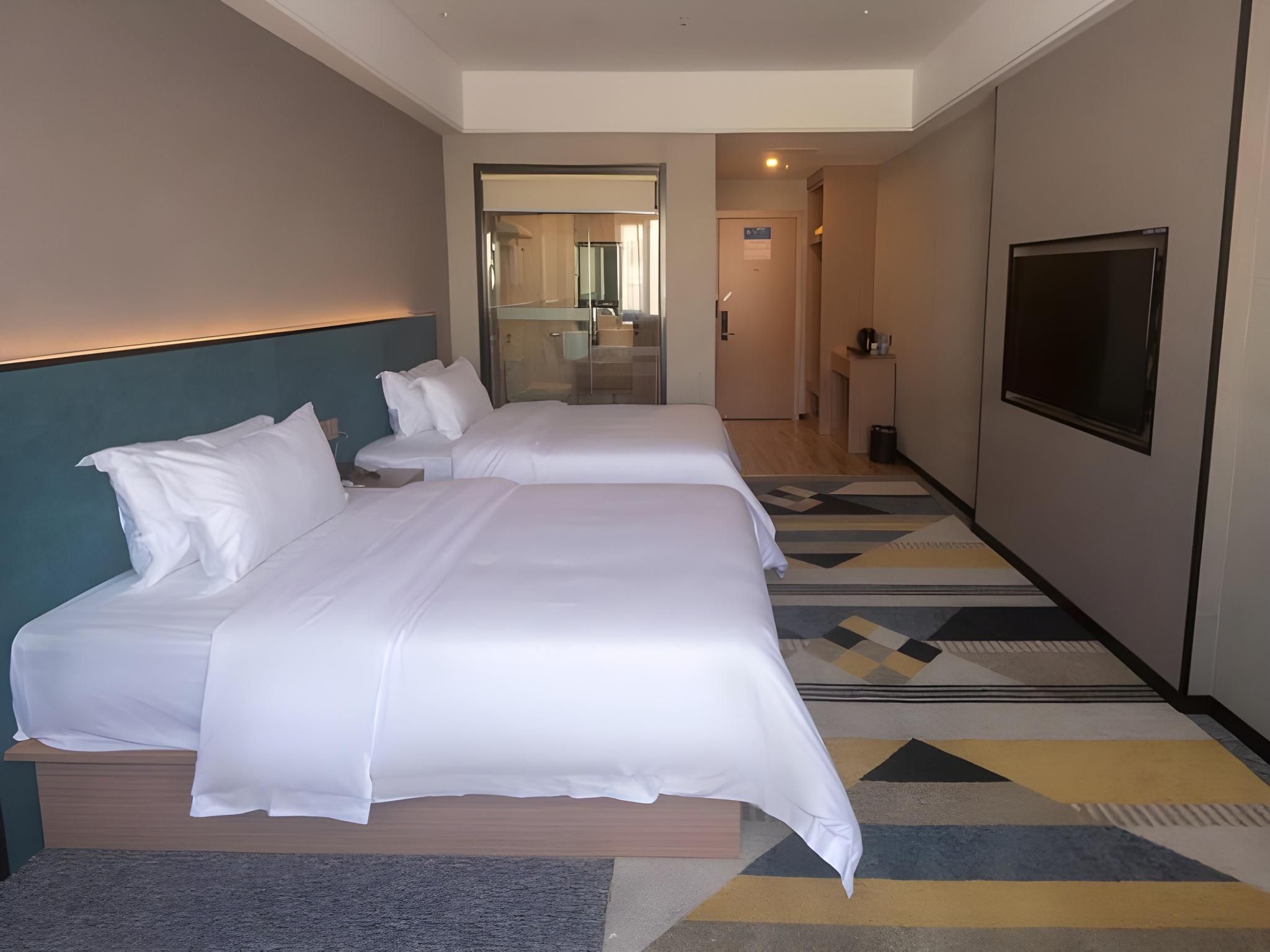Twin Deluxe Room