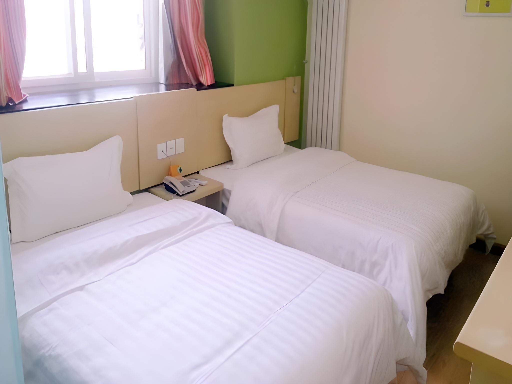 7 Days - Zizhu Twin Room