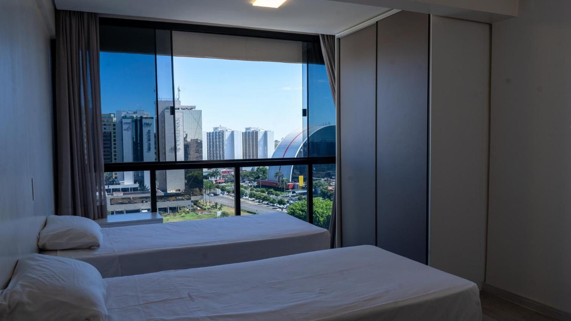 Suite 1