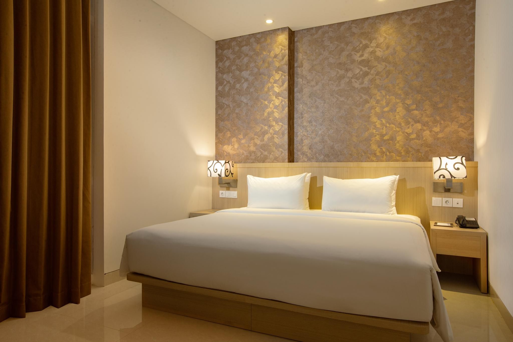 Hotel Santika Gresik Deluxe Suite 2