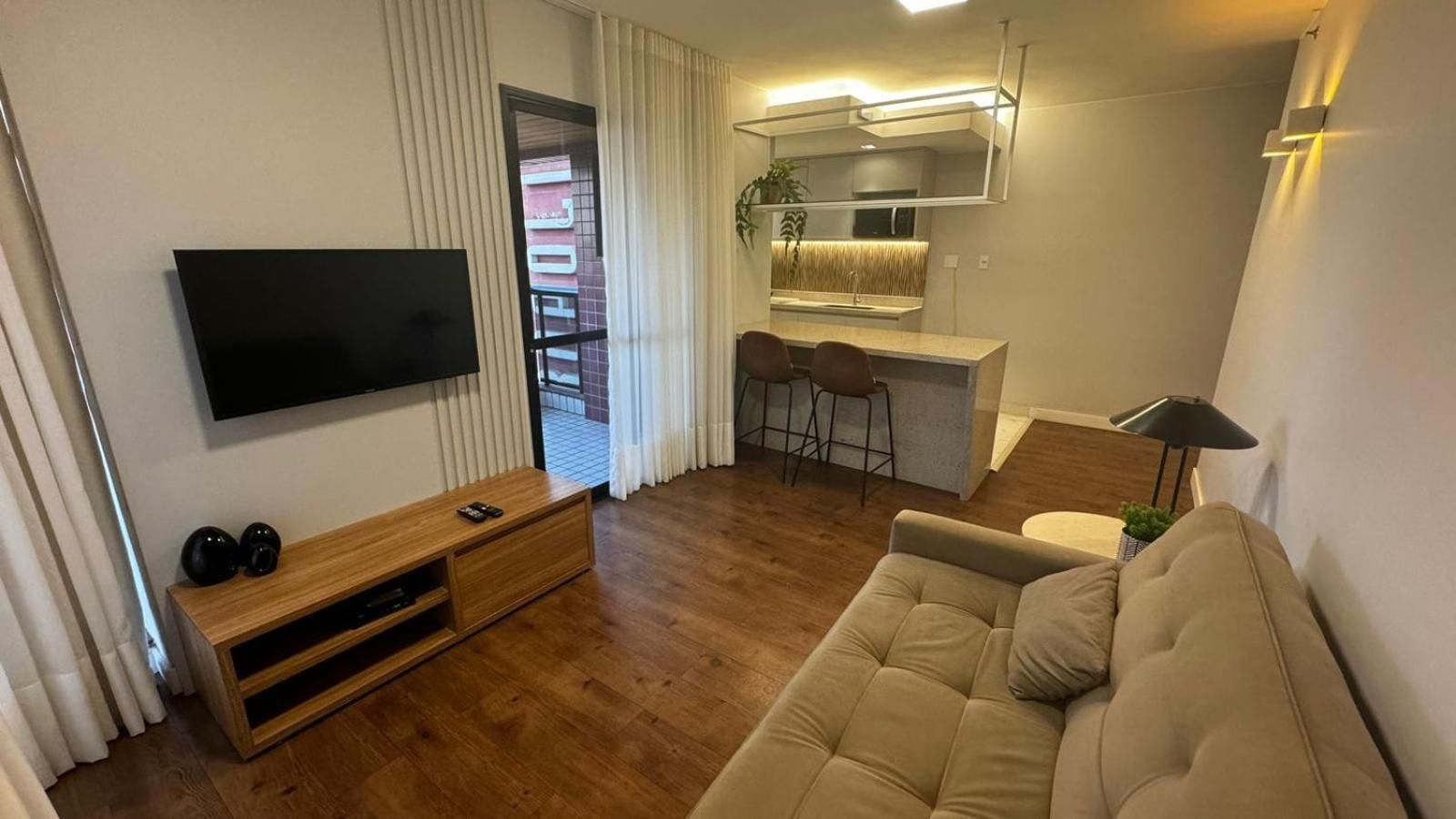 Two-Bedroom Deluxe Apartment with Balcony