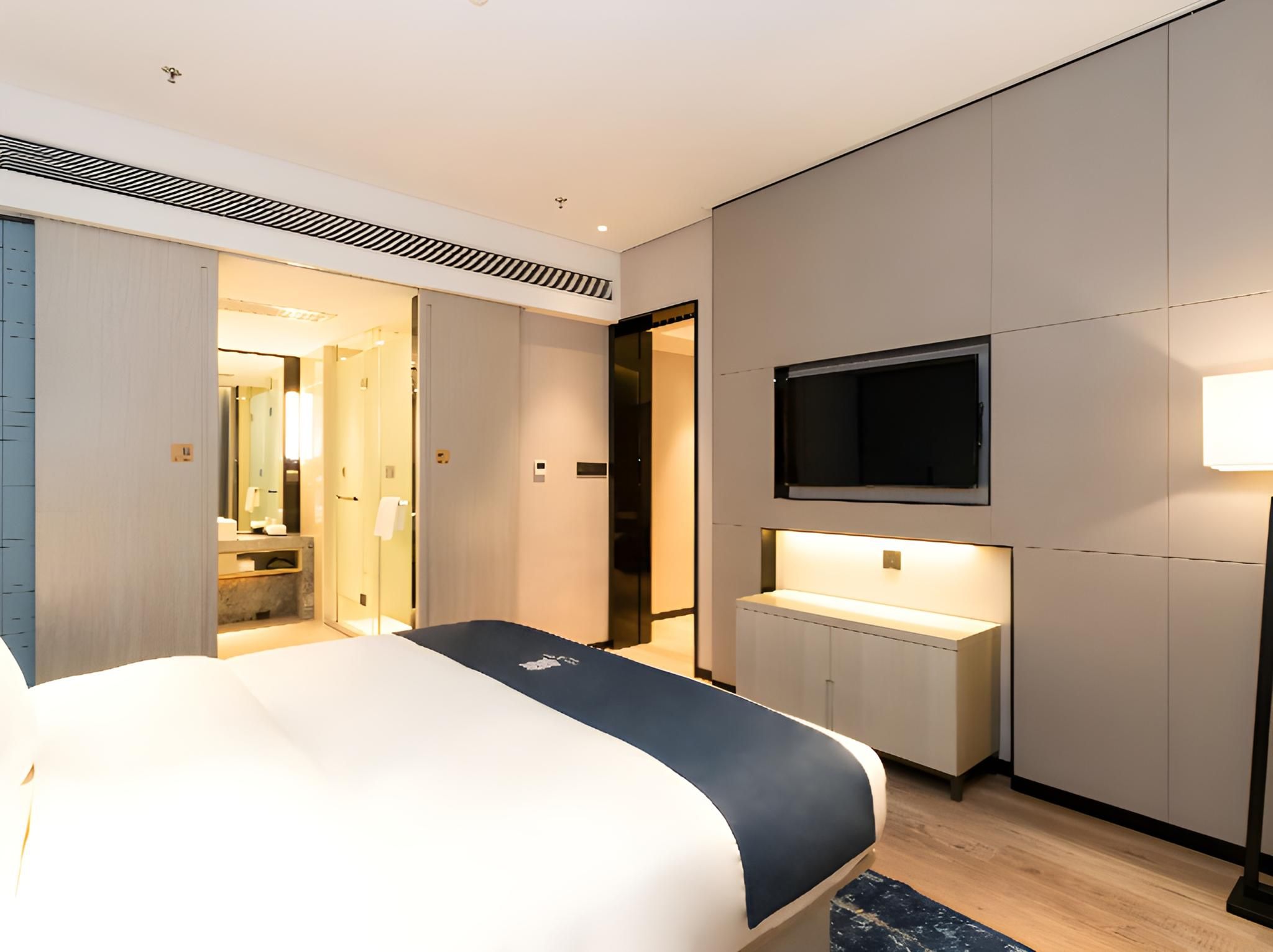 Dossen - Executive Suite