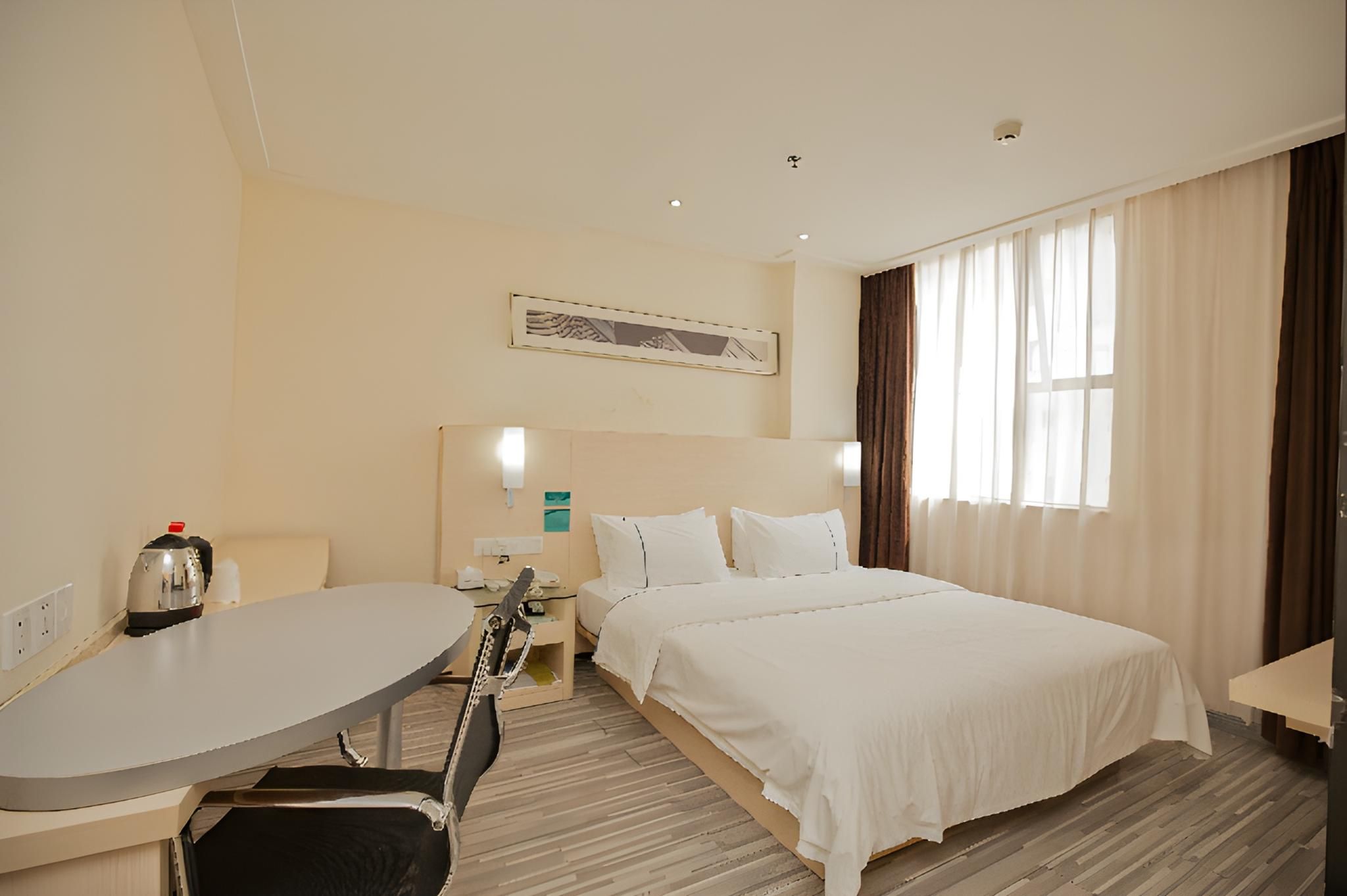 Dossen - Standard Bed Room