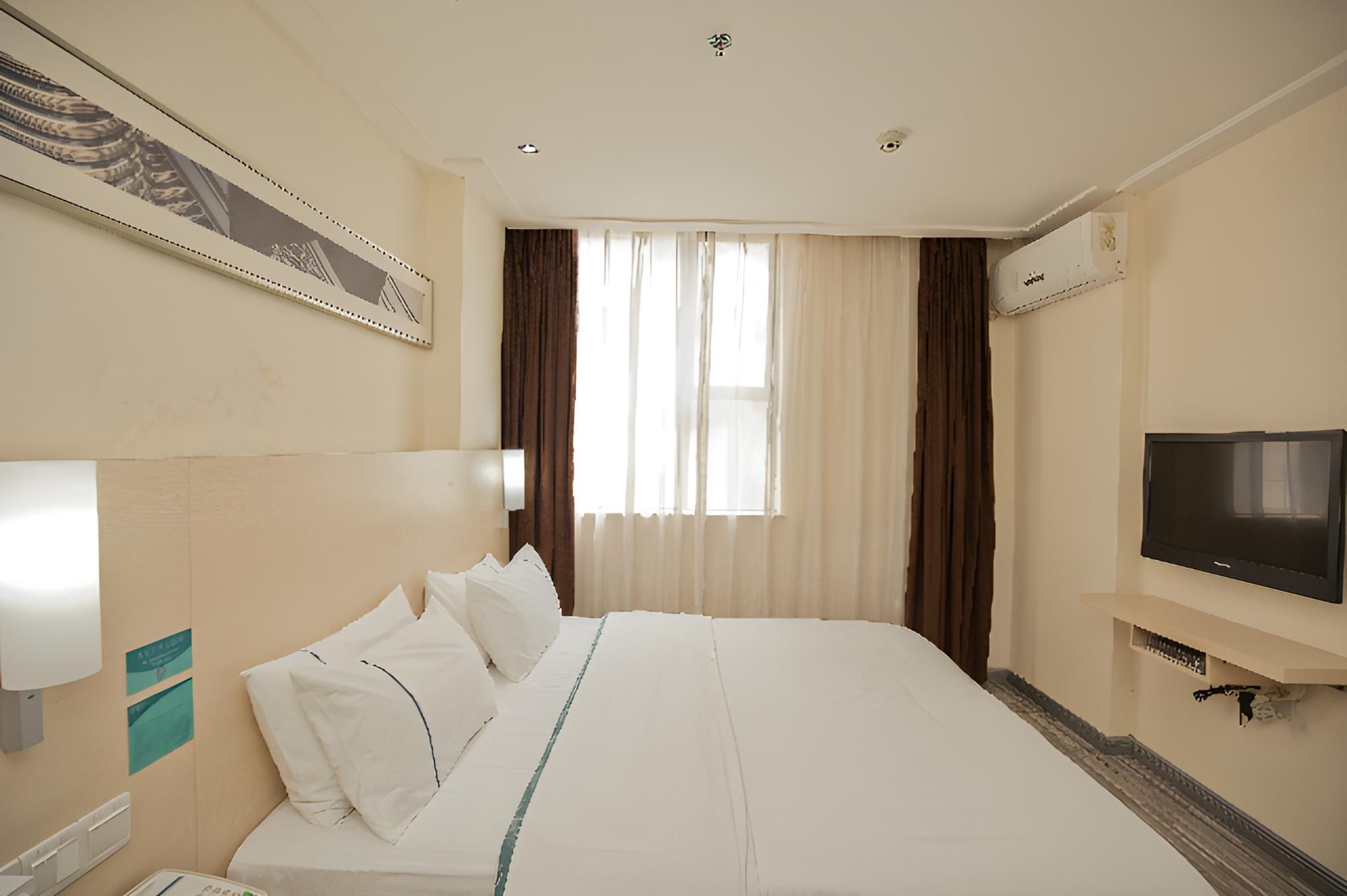 Dossen - Standard Bed Room