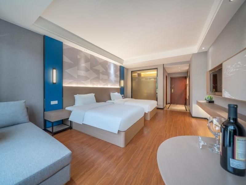 2 Bed Twin Superior Room