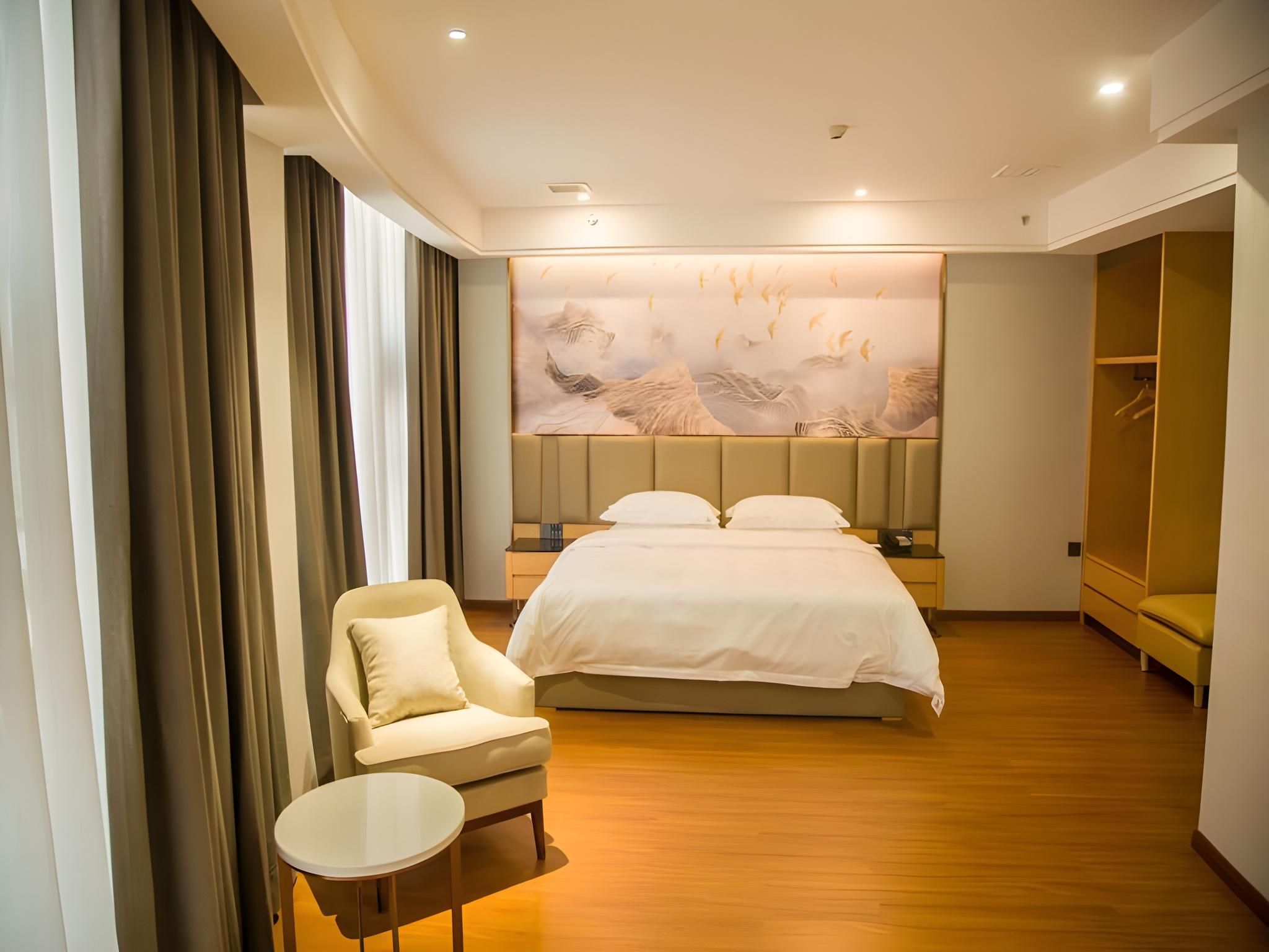 GreenTree Eastern Hotel Anshun Town Ninghuangguoshu Avenue Jinhui Xindu Superior Suite