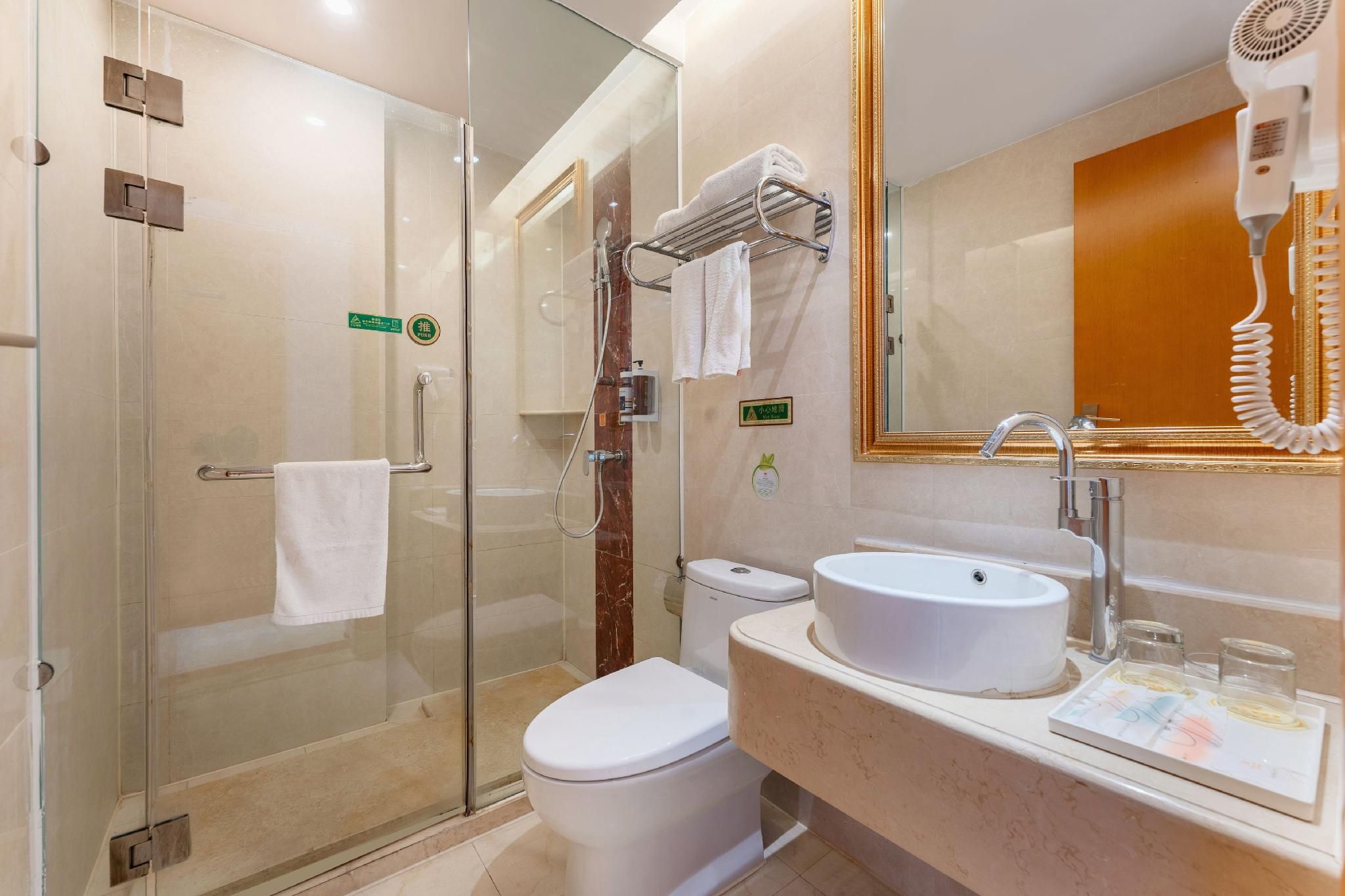 Mountain View Twin Room