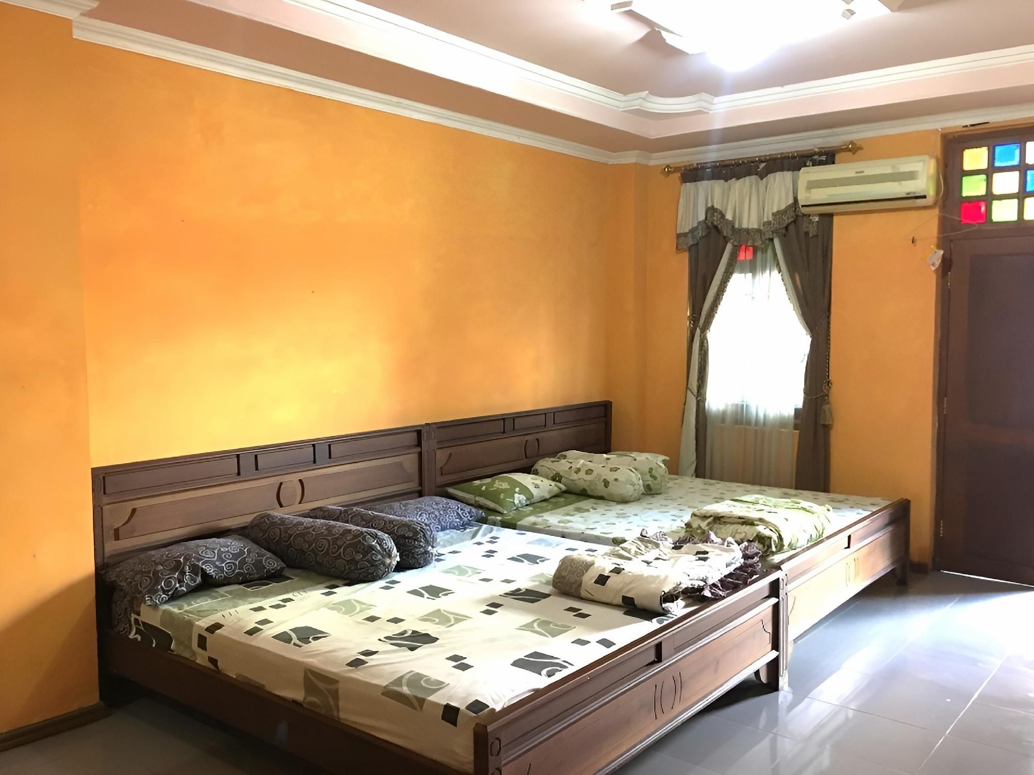 Hotel Alami Family Room 2