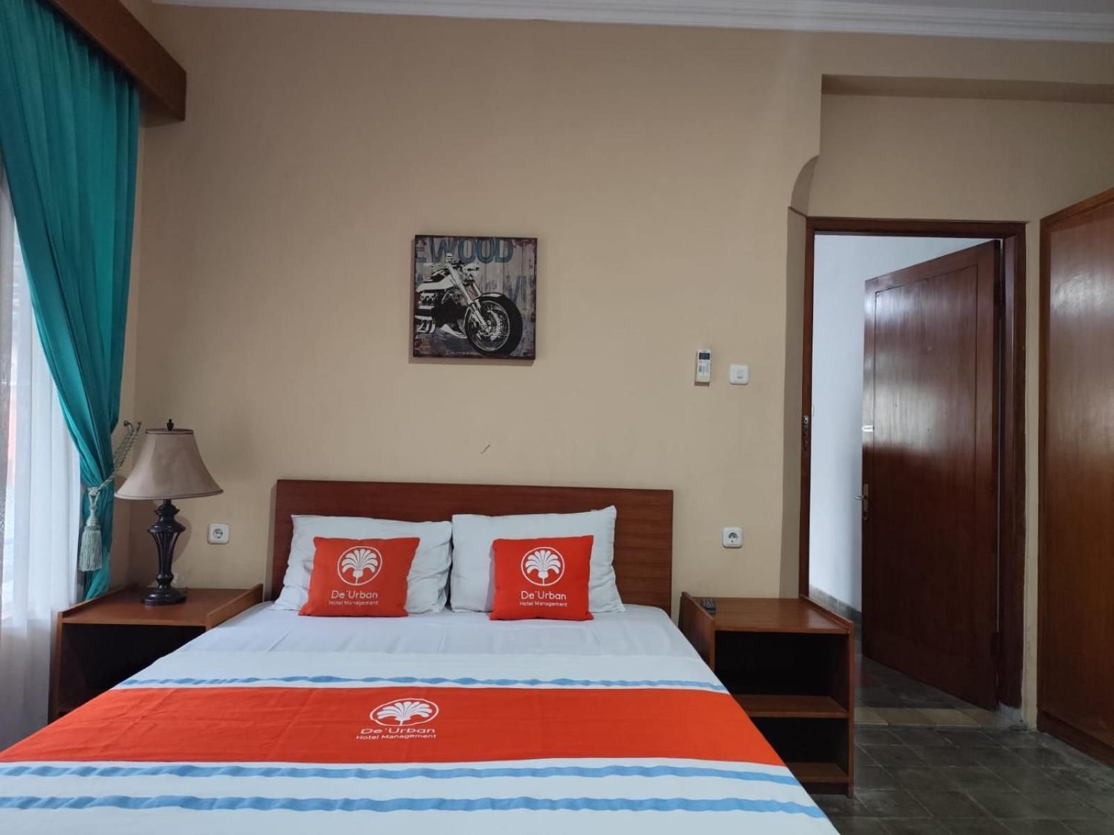 Urban Guest House