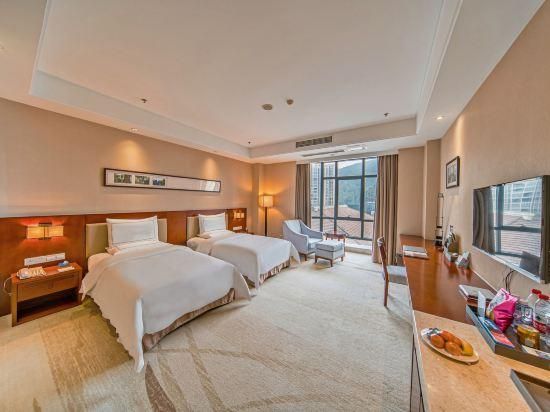 Twin Superior Room