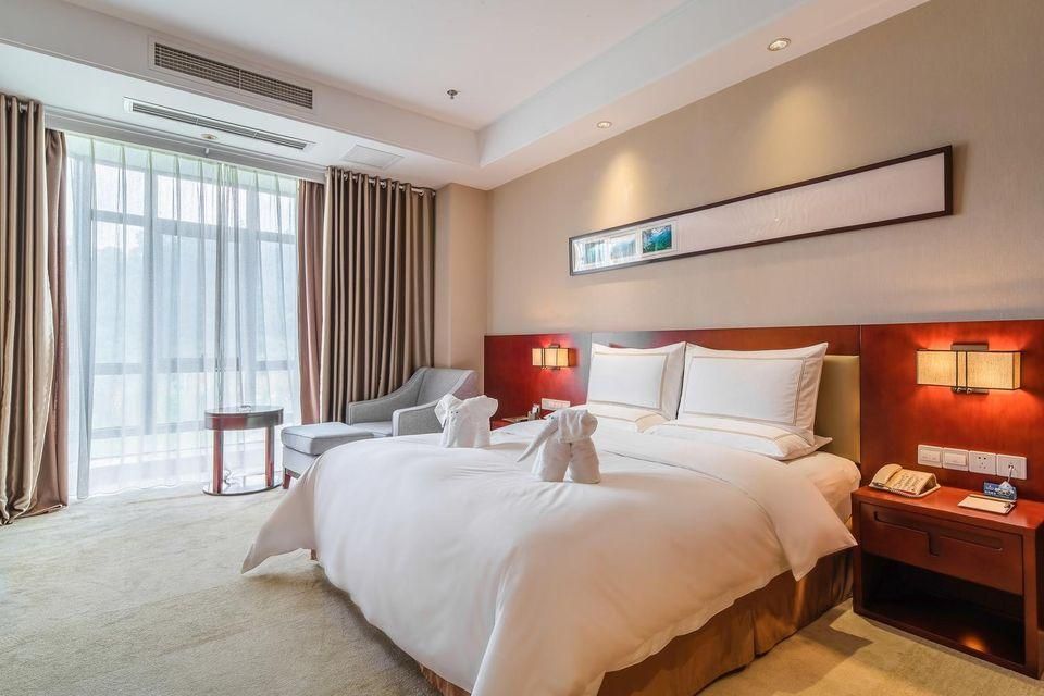 Deluxe Two-Bedroom Suite