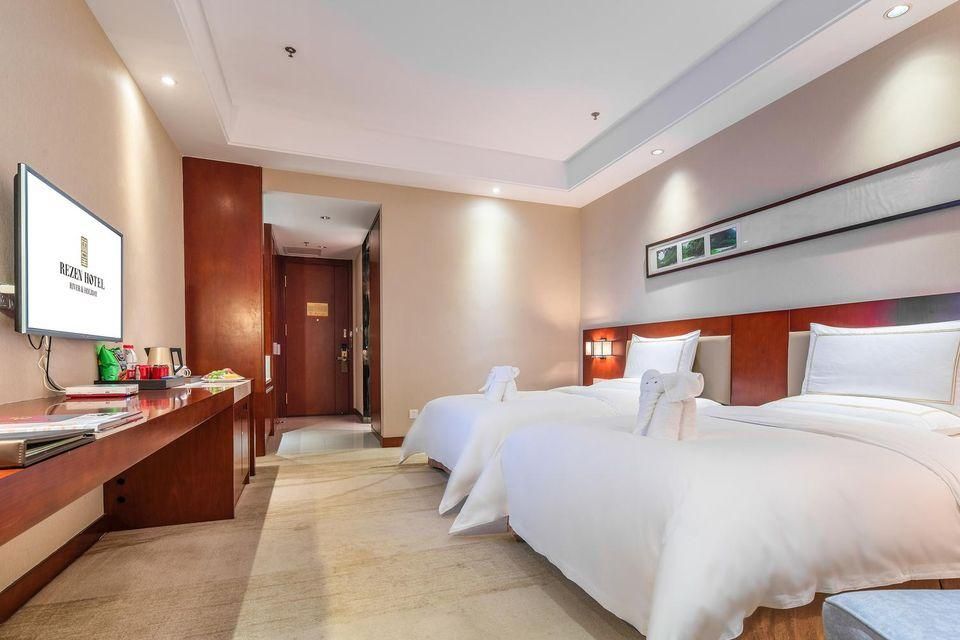 Twin Superior Room